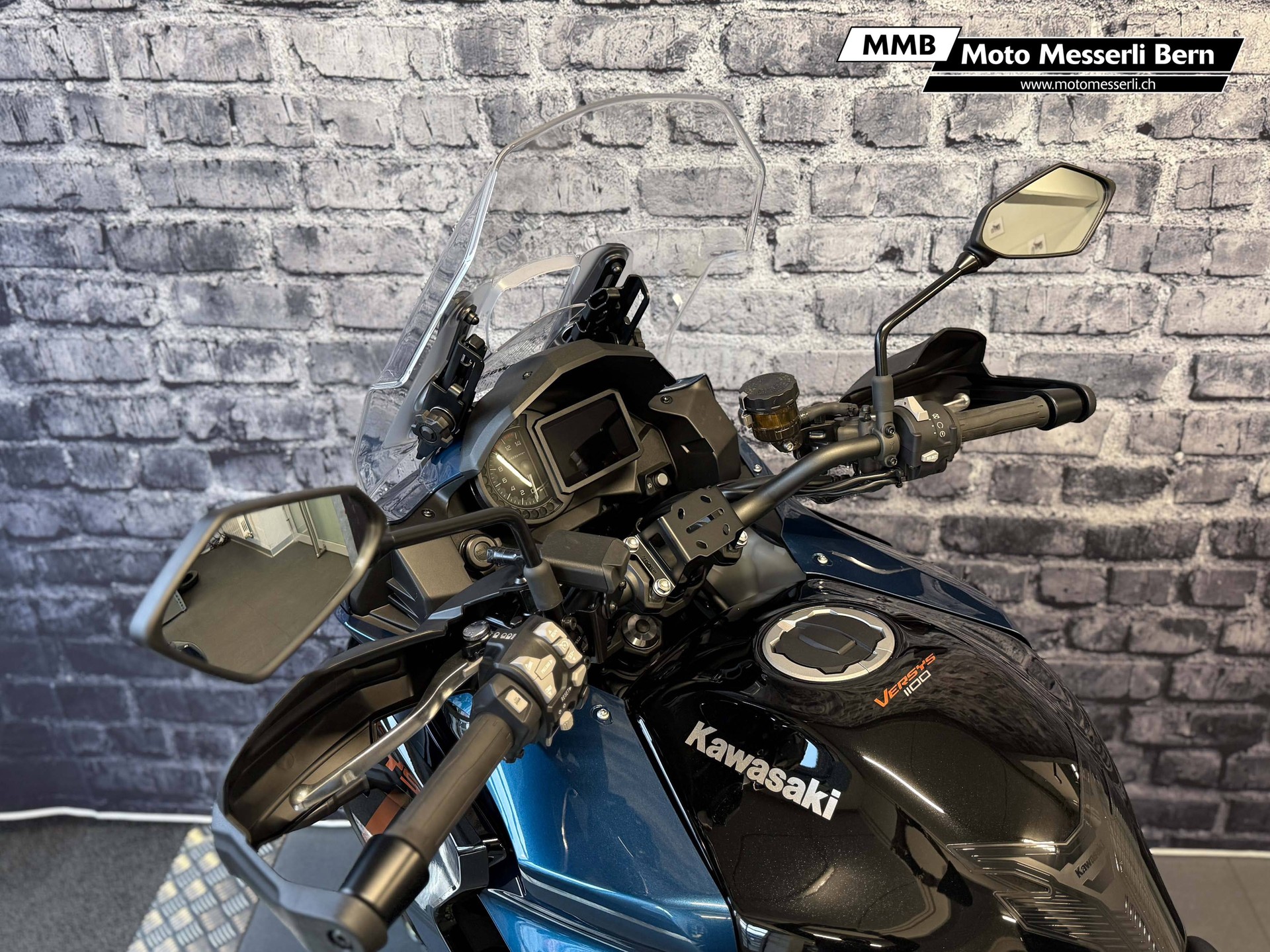 KAWASAKI Versys 1100 SE Grand Tourer-image-13