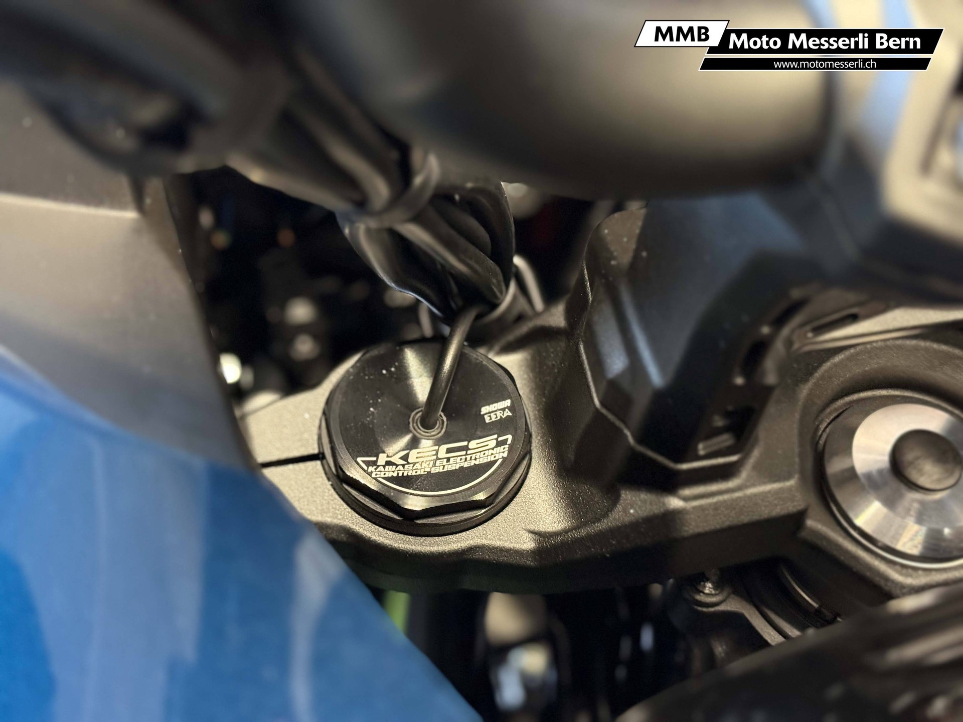 KAWASAKI Versys 1100 SE Grand Tourer-image-9