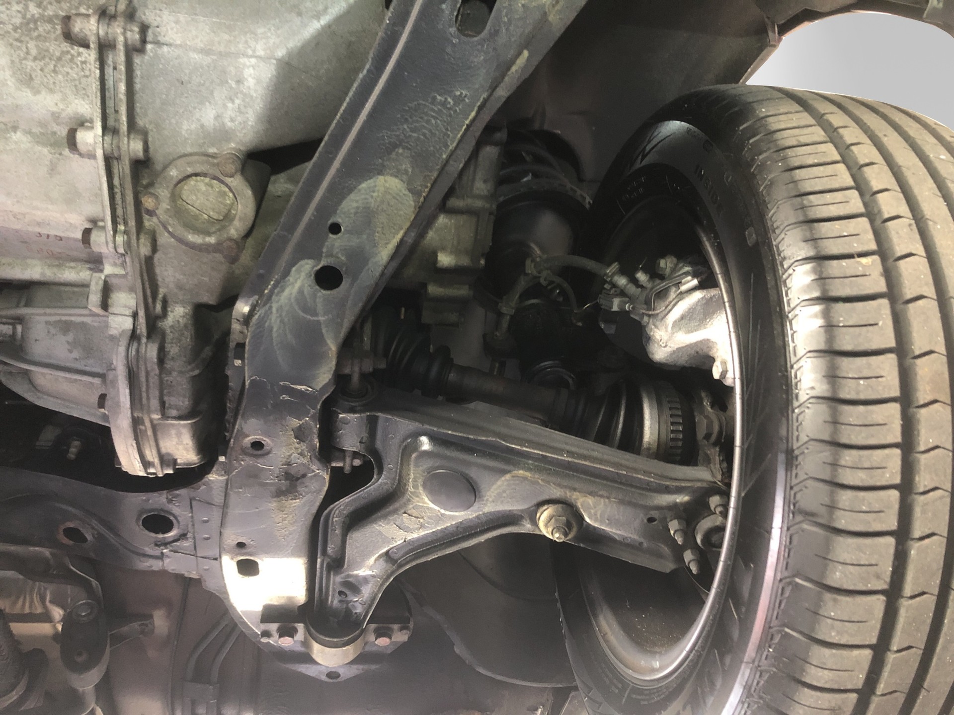 LANCIA Thema 3.0 V6 LS-image-13