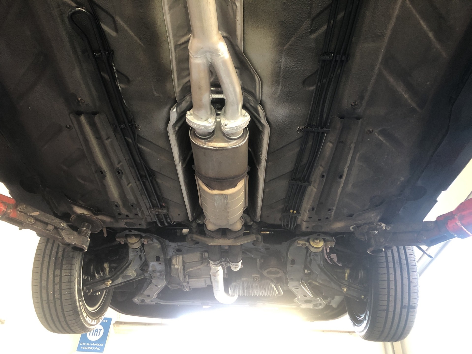 LANCIA Thema 3.0 V6 LS-image-15