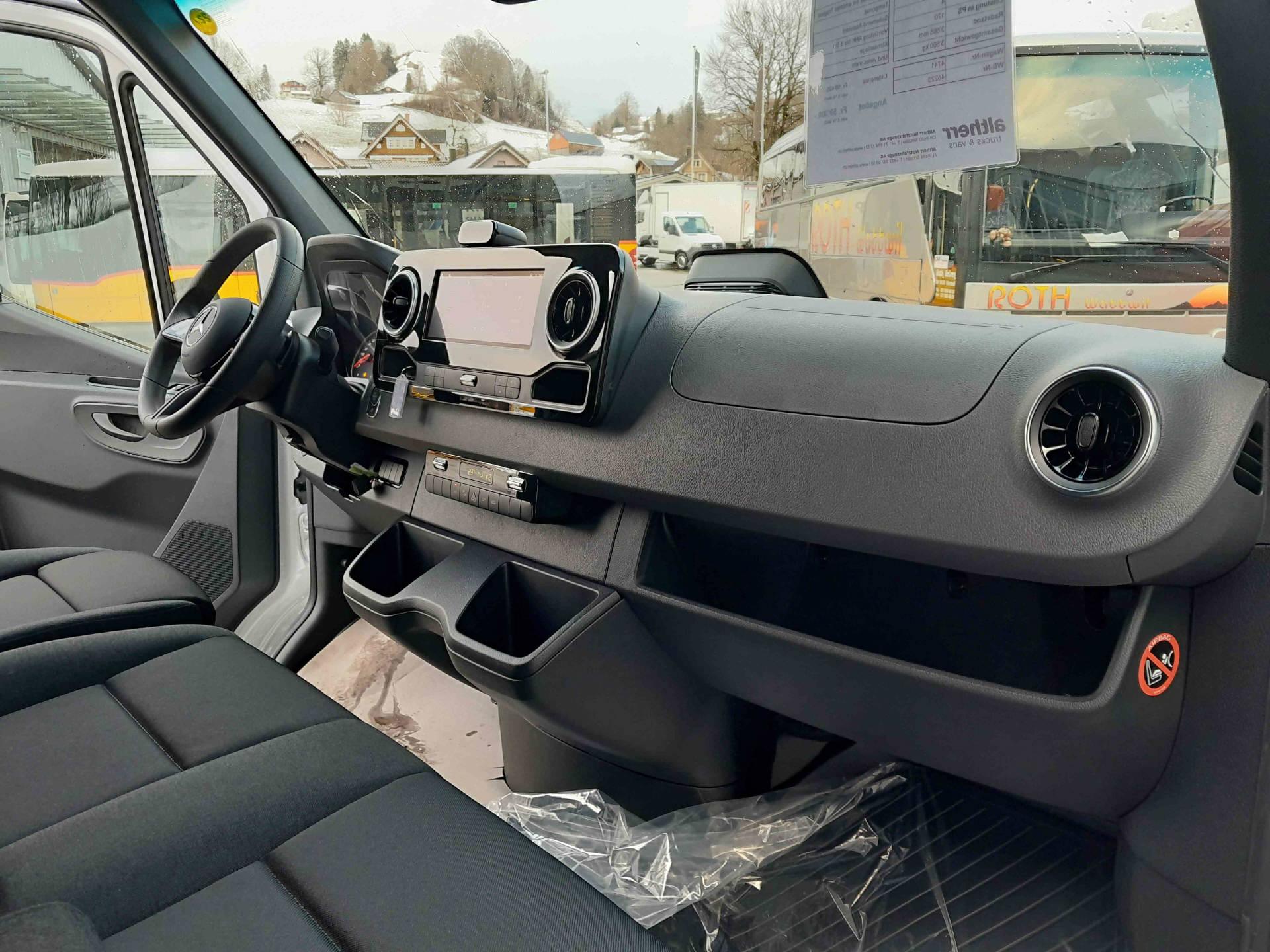 MERCEDES-BENZ Sprinter 317 Kab.-Ch. 3665 S 2.0 CDI 170 Pro-image-8