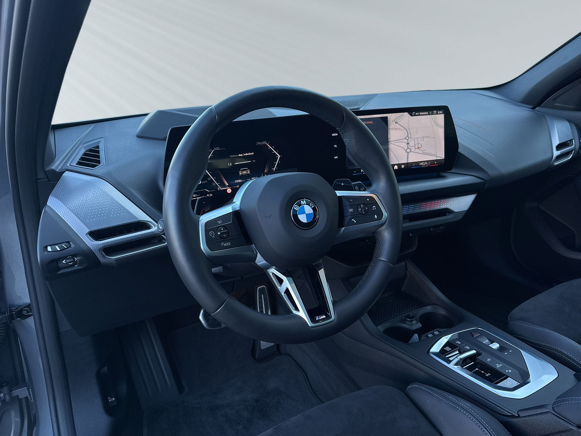 BMW 123 xDrive M Sport Steptronic-showroom-element-3