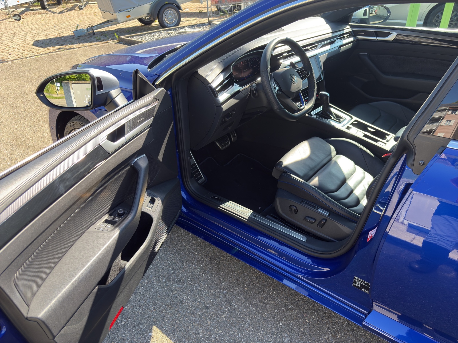 VW Arteon Shooting Brake 2.0 TSI R DSG 4m-image-4