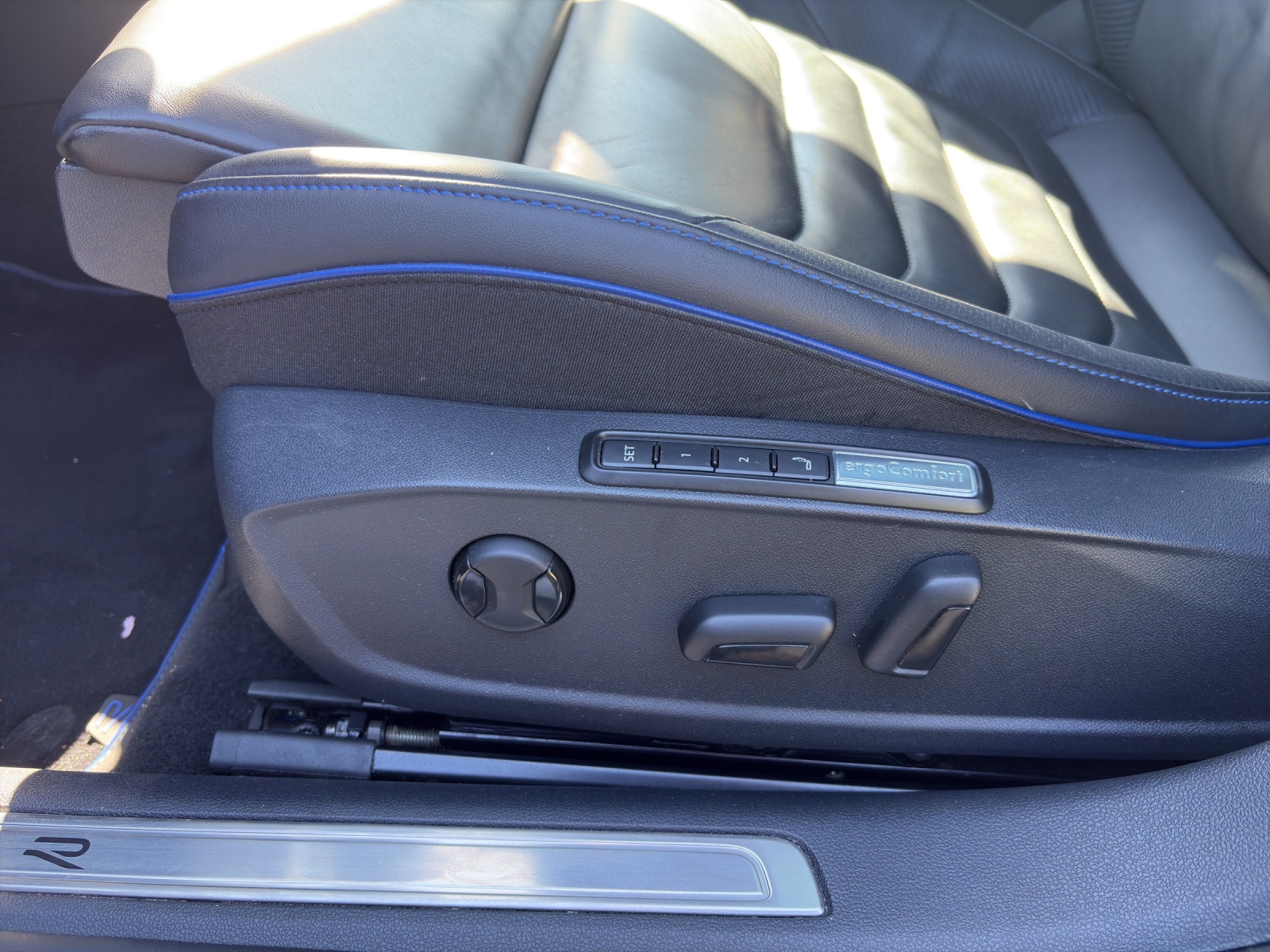 VW Arteon Shooting Brake 2.0 TSI R DSG 4m-image-7