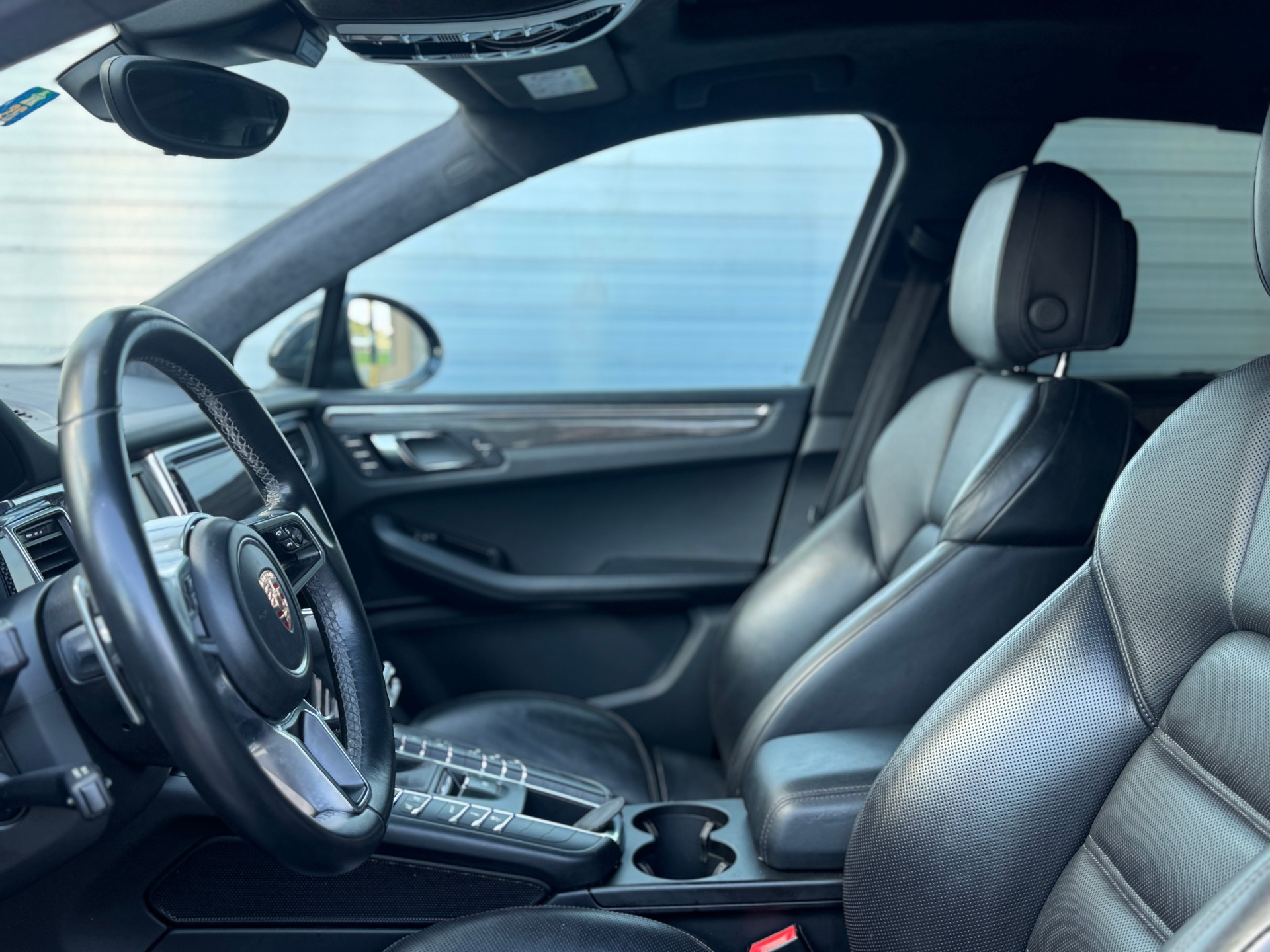 PORSCHE Macan Turbo PDK-image-14