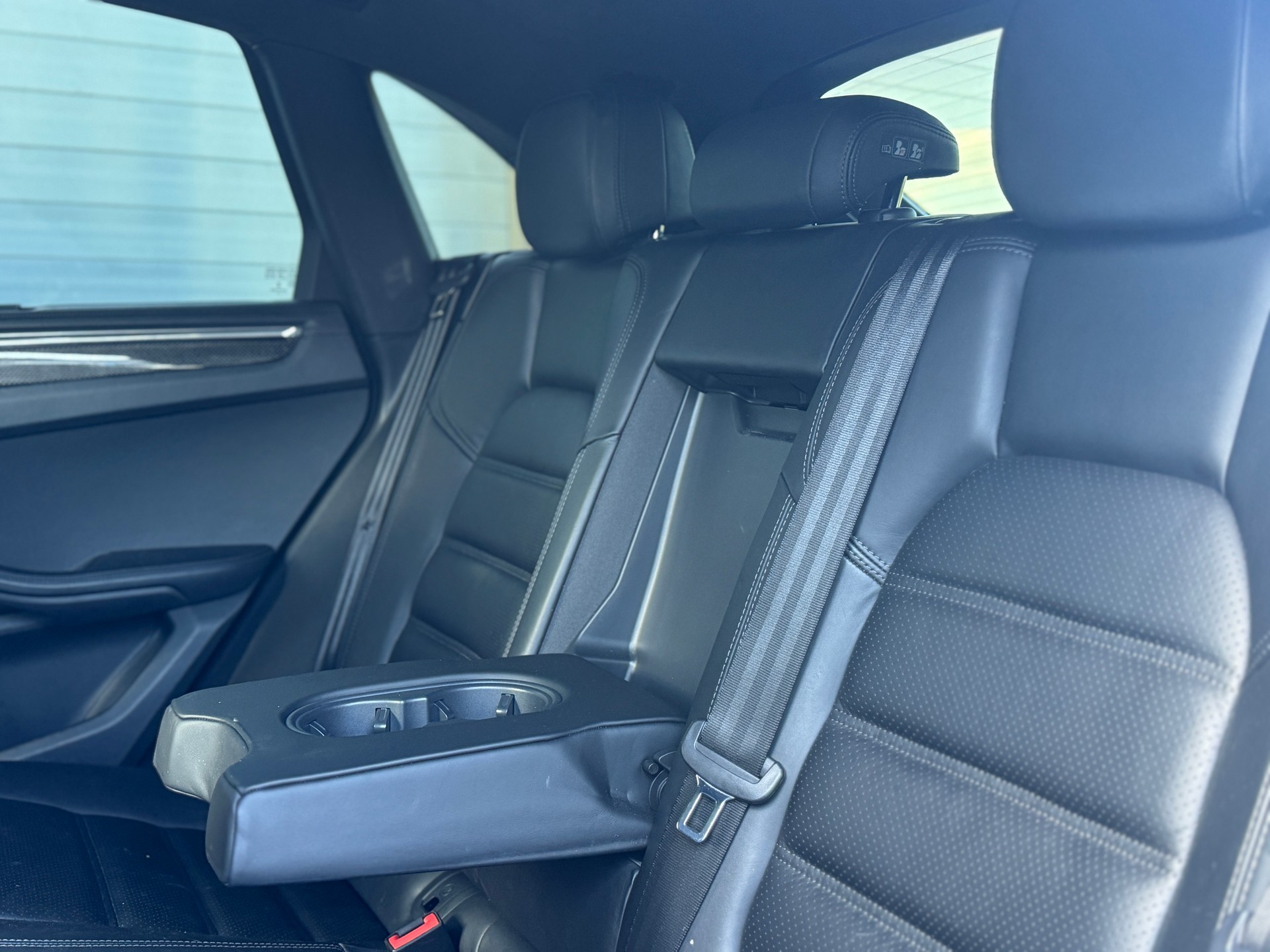 PORSCHE Macan Turbo PDK-image-8