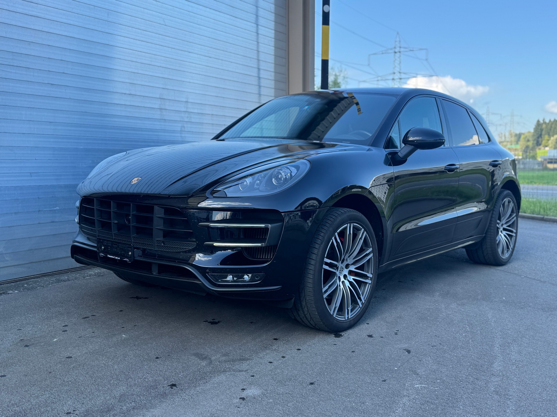 PORSCHE Macan Turbo PDK