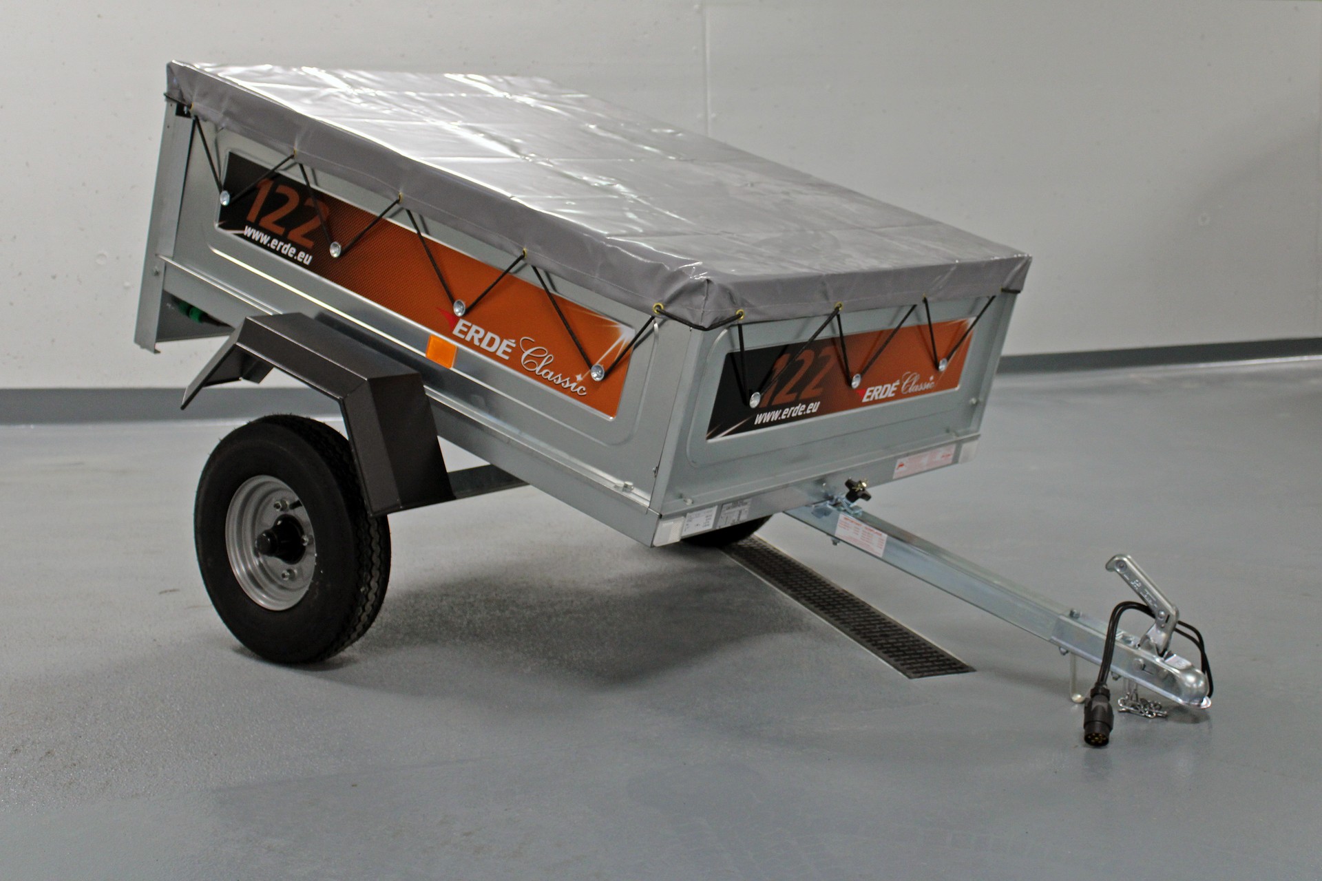 DAXARA Erde 122 inkl. Abdeckplane-image-0