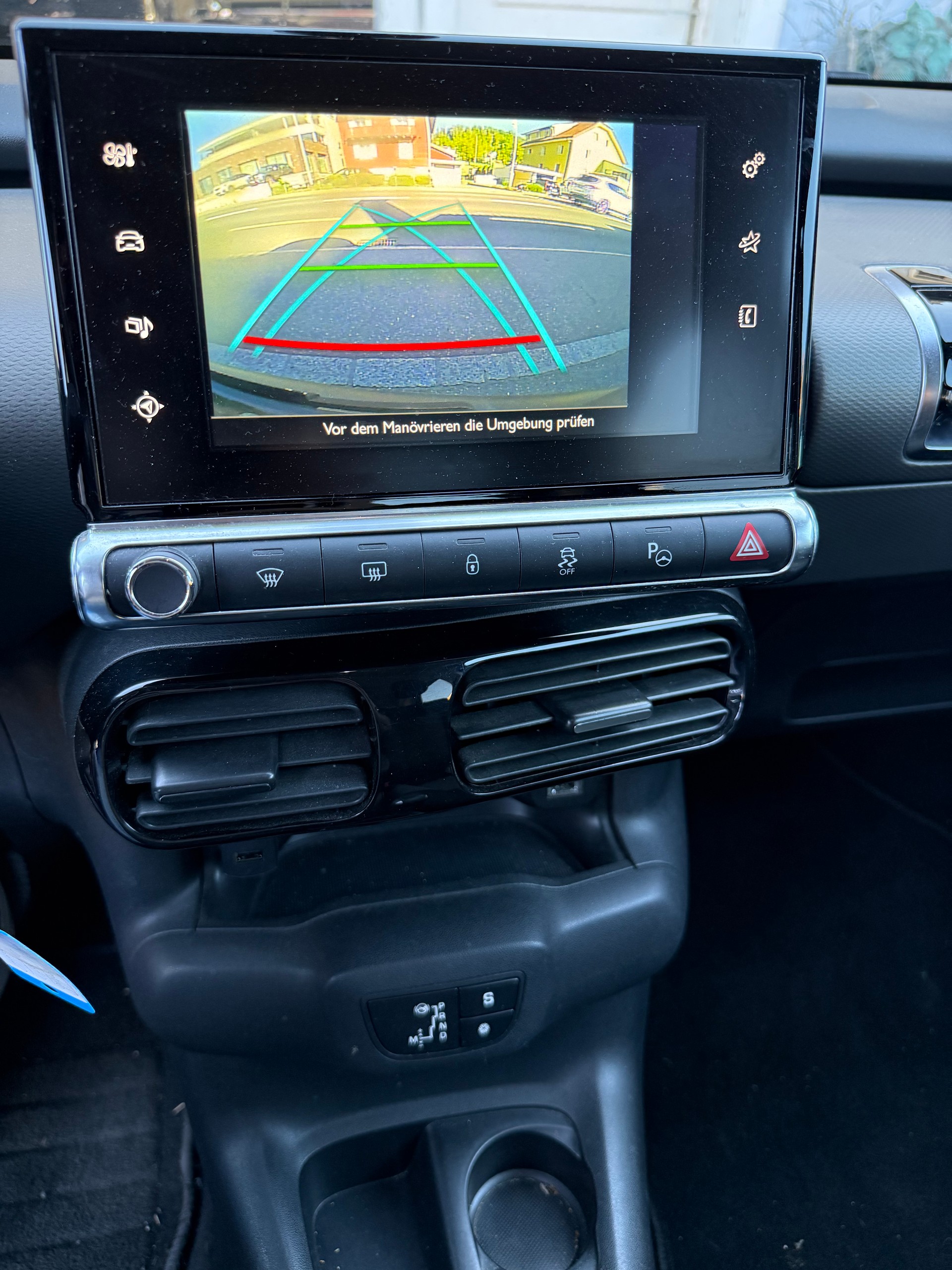CITROEN C4 Cactus 1.2 e-THP Shine EAT6-image-18