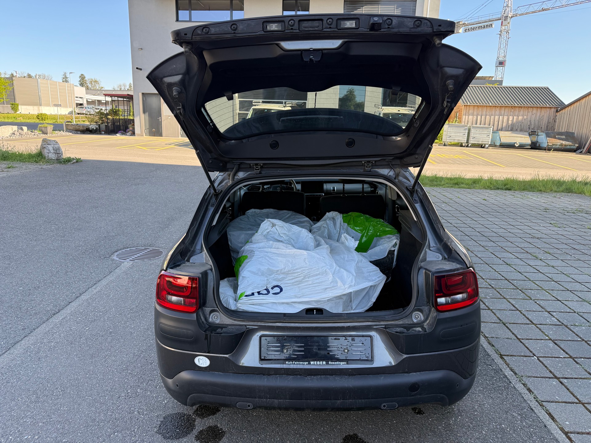 CITROEN C4 Cactus 1.2 e-THP Shine EAT6-image-10