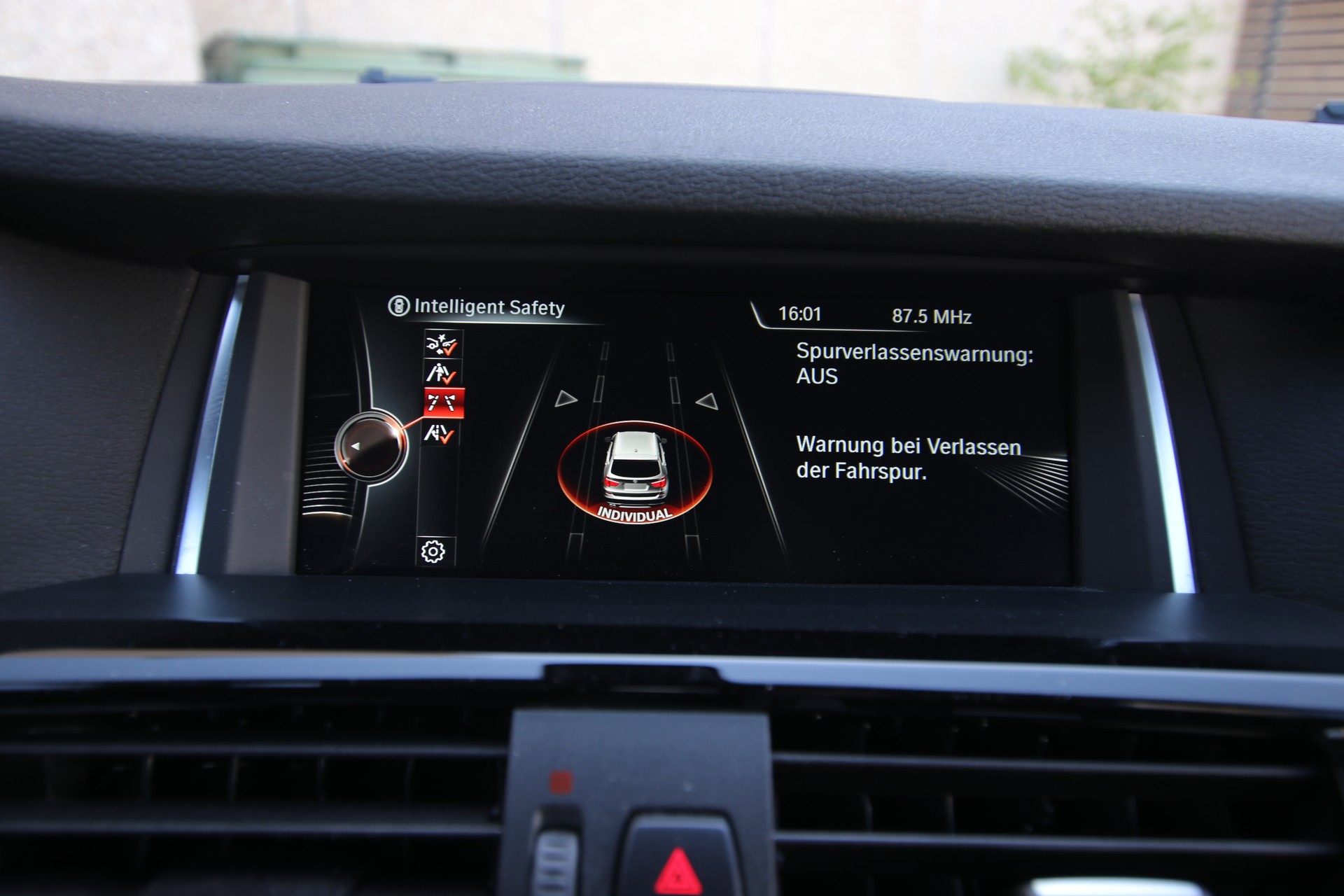 BMW X3 xDrive 30d Steptronic-image-18