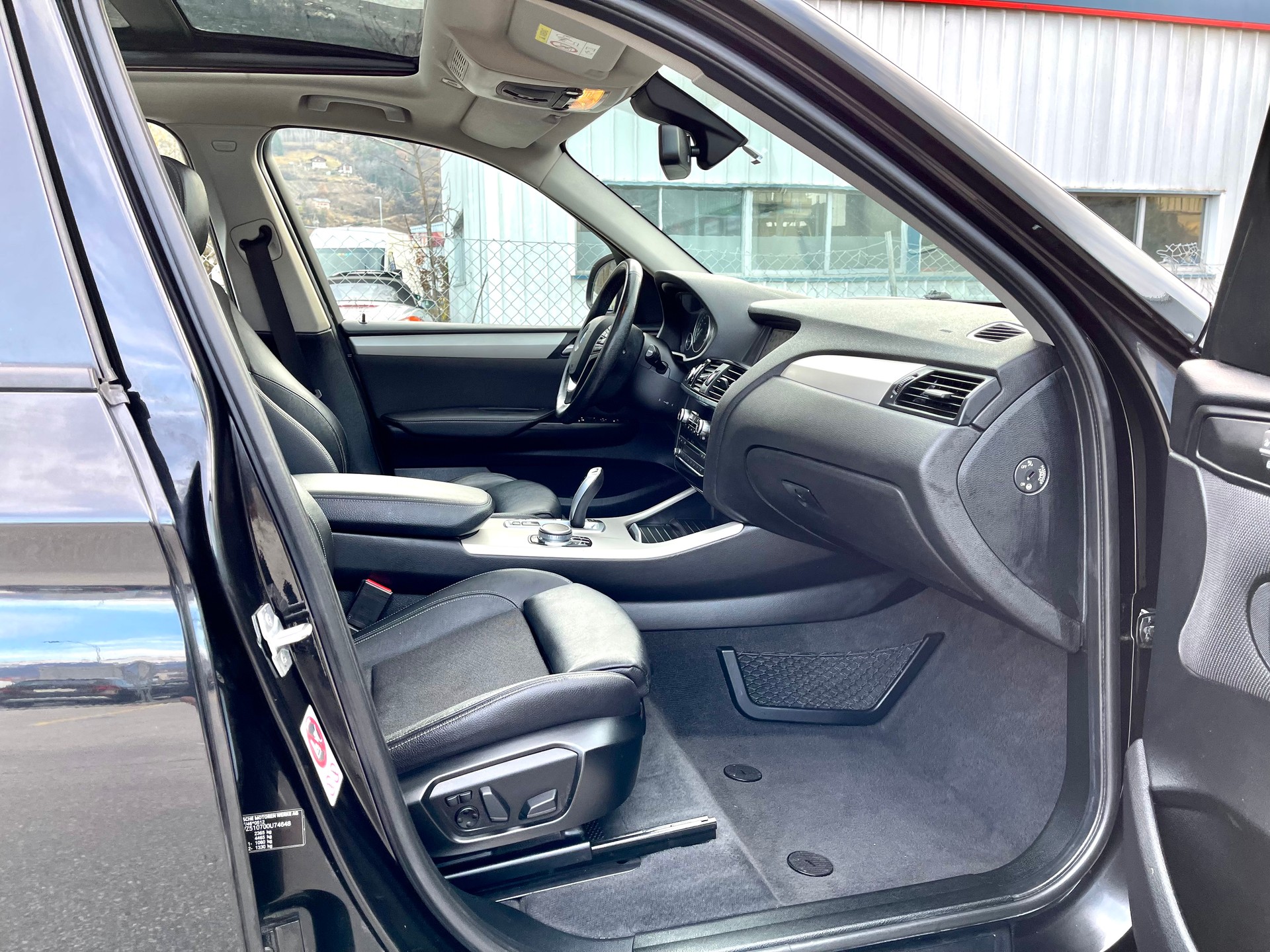 BMW X3 xDrive 20d xLine Steptronic-image-15