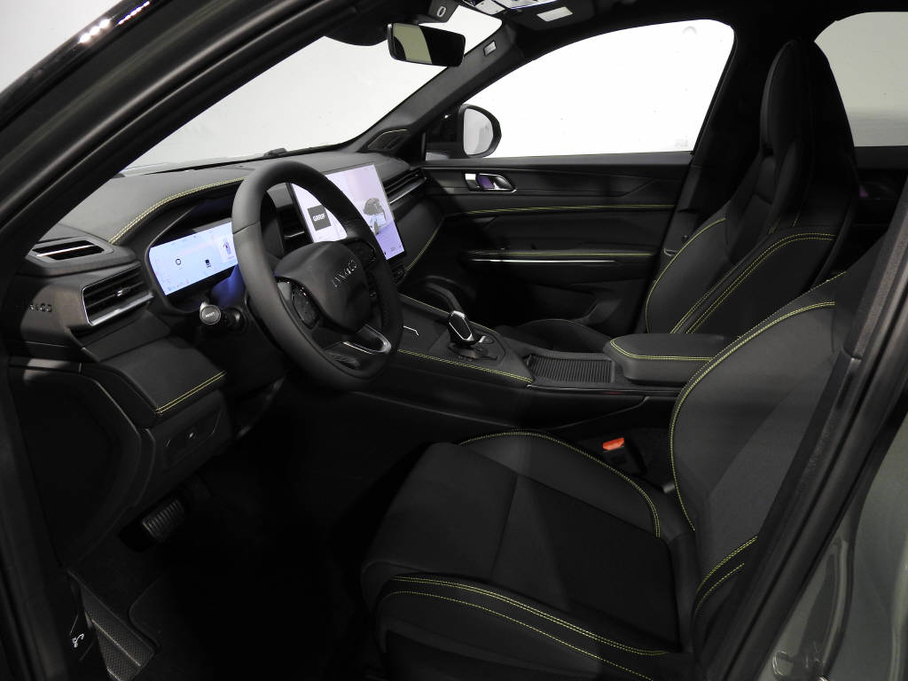 LYNK & CO 01 1.5 PHEV More-image-9