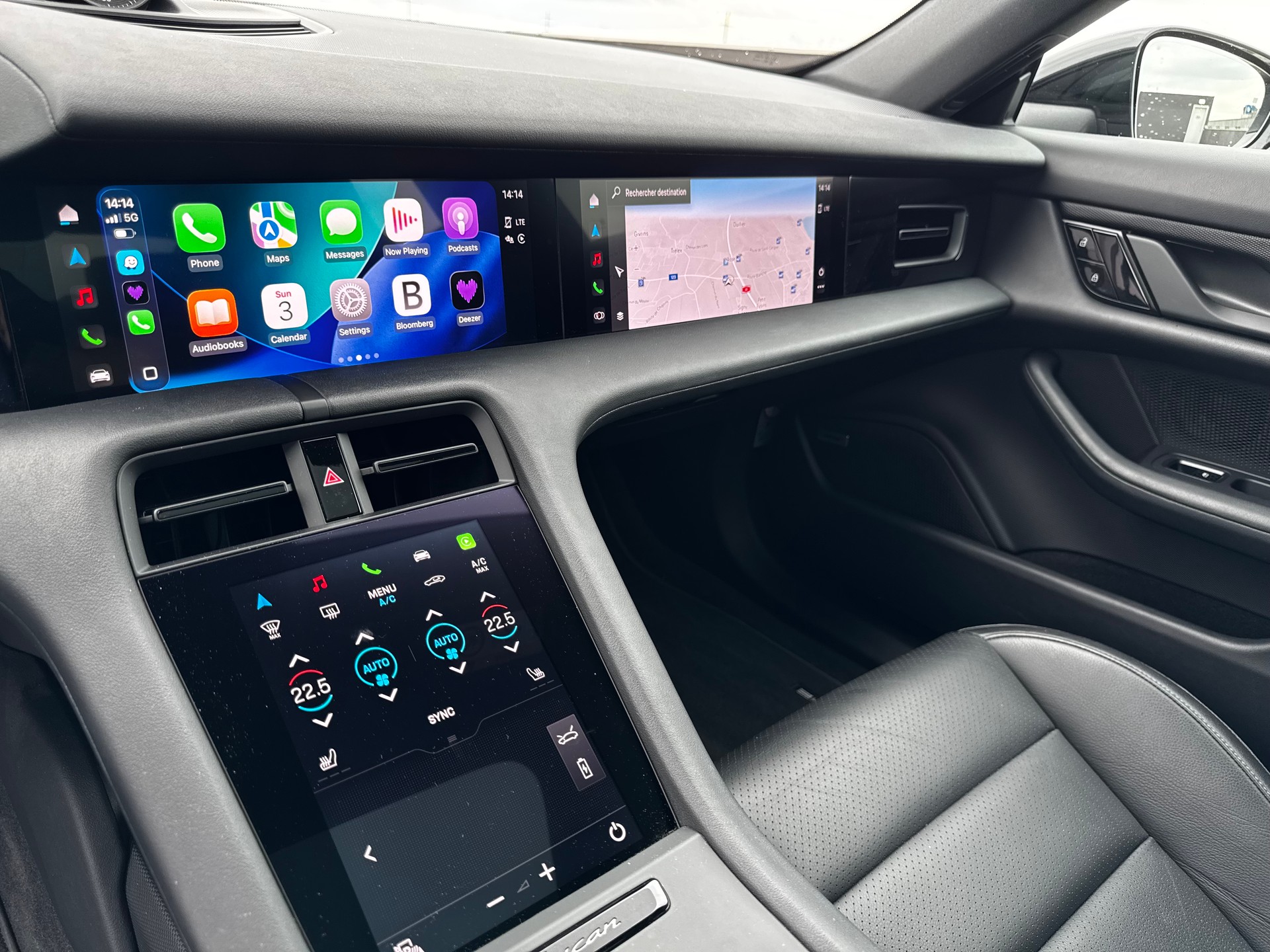 PORSCHE TAYCAN-image-9