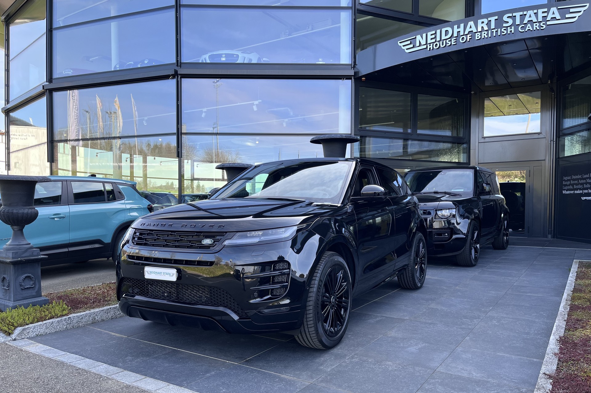 LAND ROVER Range Rover Evoque P 270e Dynamic SE AT9
