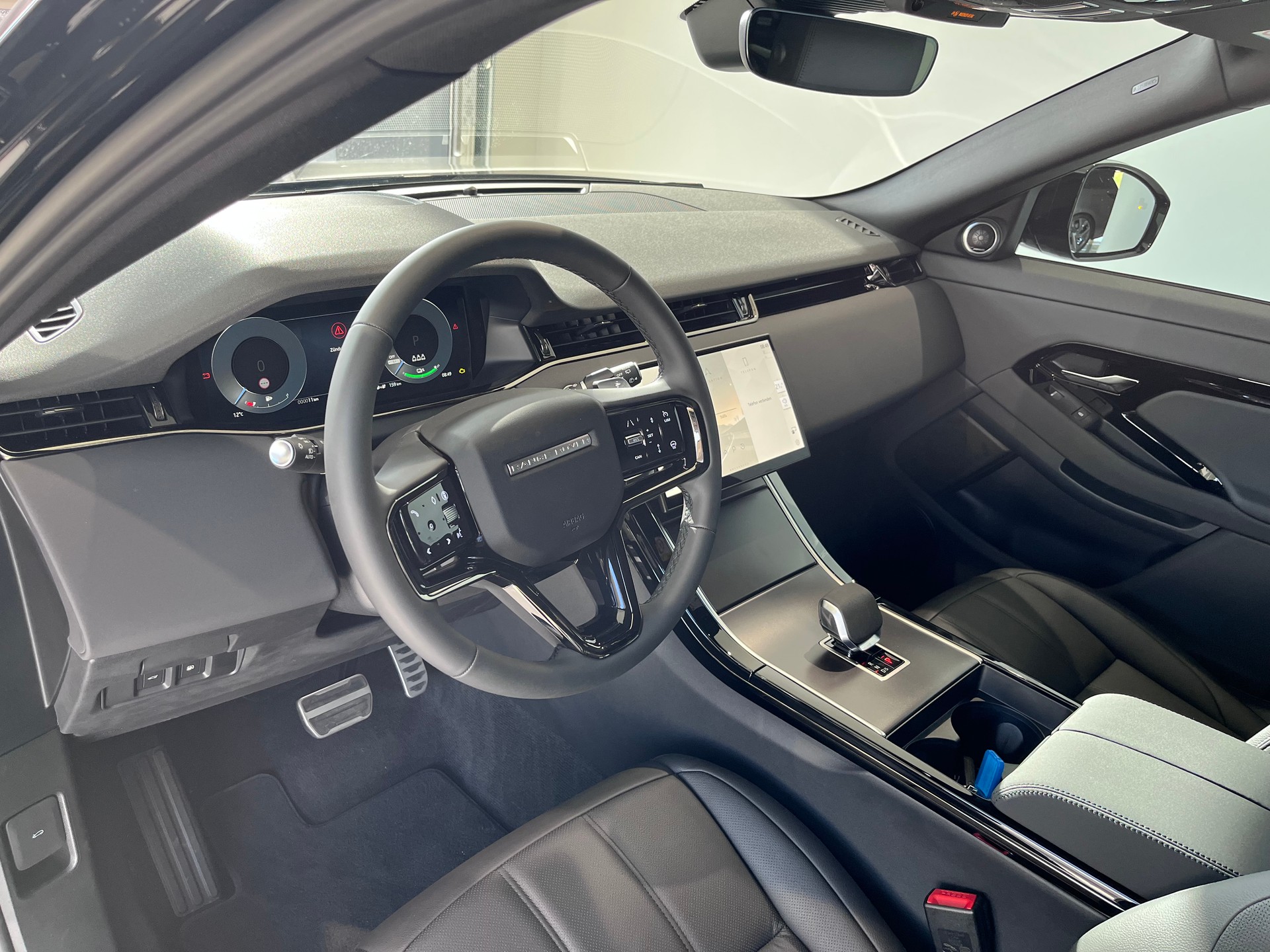 LAND ROVER Range Rover Evoque P 270e Dynamic SE AT9-image-5
