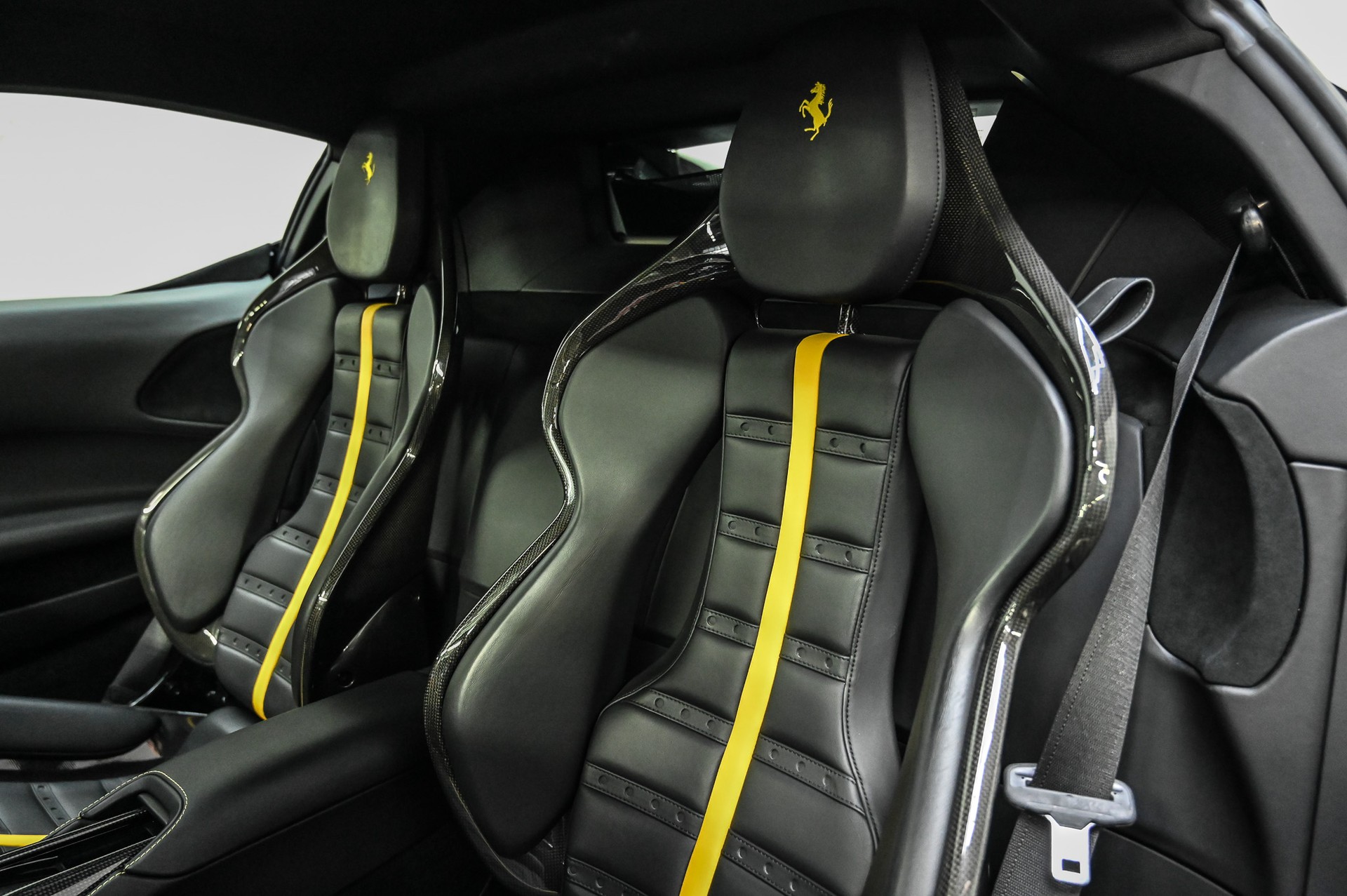 FERRARI SF90 Stradale-image-26