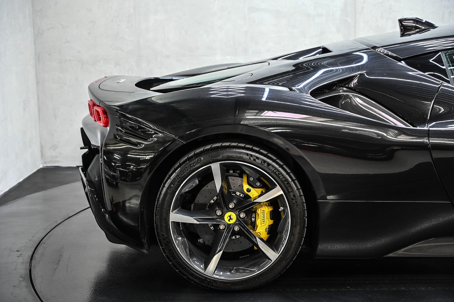 FERRARI SF90 Stradale-image-13