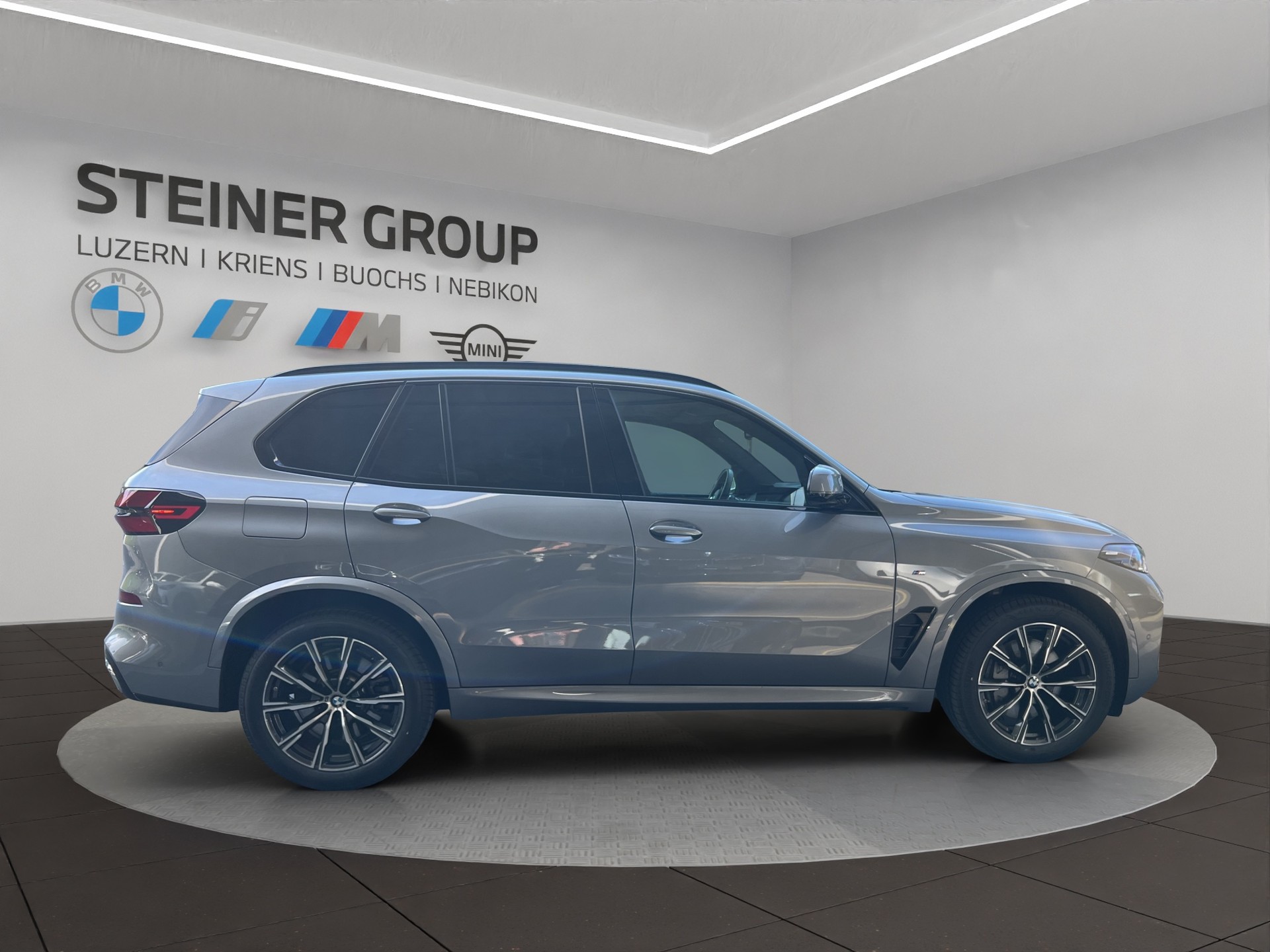 BMW X5 xDrive 50e M Sport Steptronic-image-4