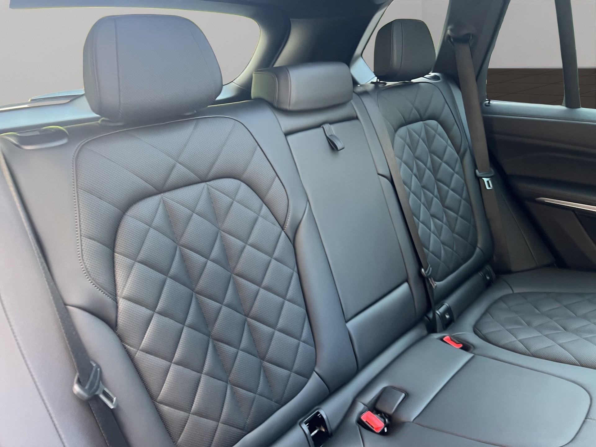 BMW X5 xDrive 50e M Sport Steptronic-image-21