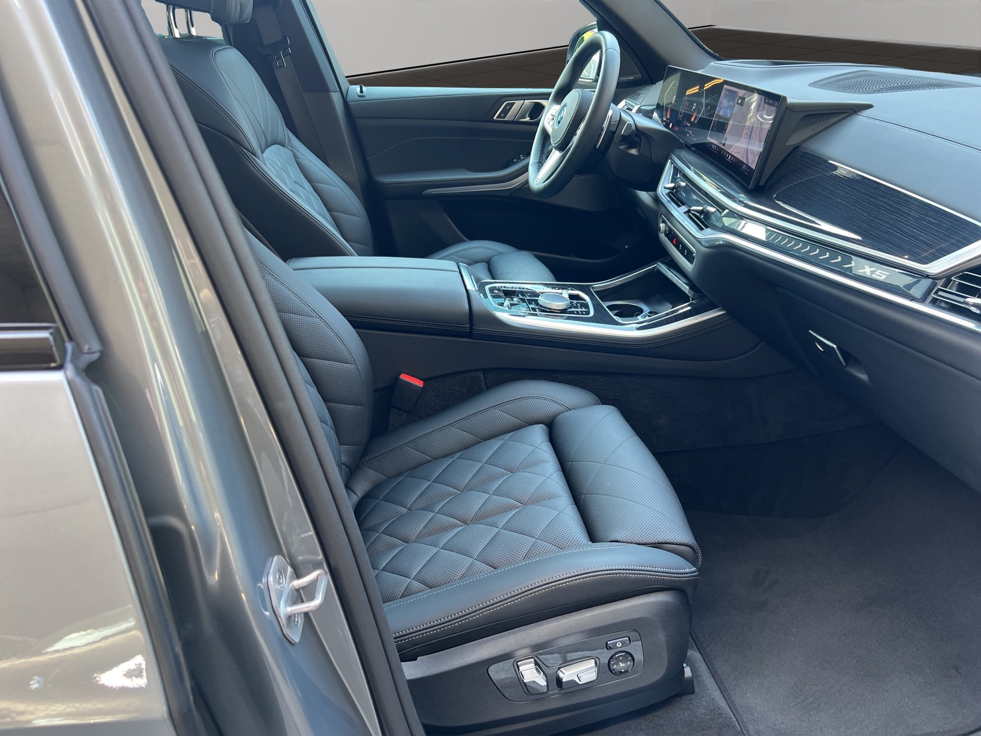 BMW X5 xDrive 50e M Sport Steptronic-image-20