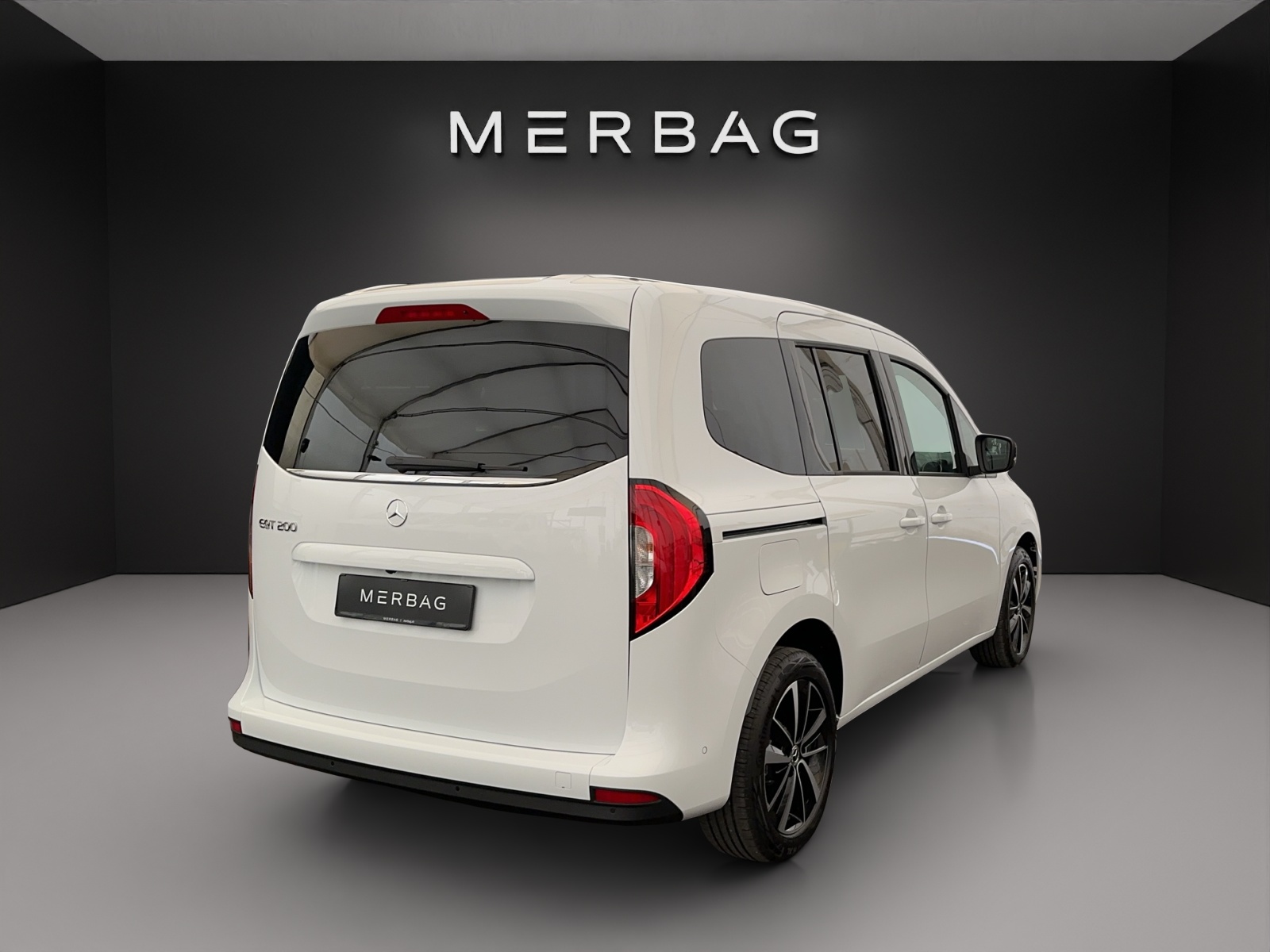 MERCEDES-BENZ EQT Standard 2716mm S-image-5