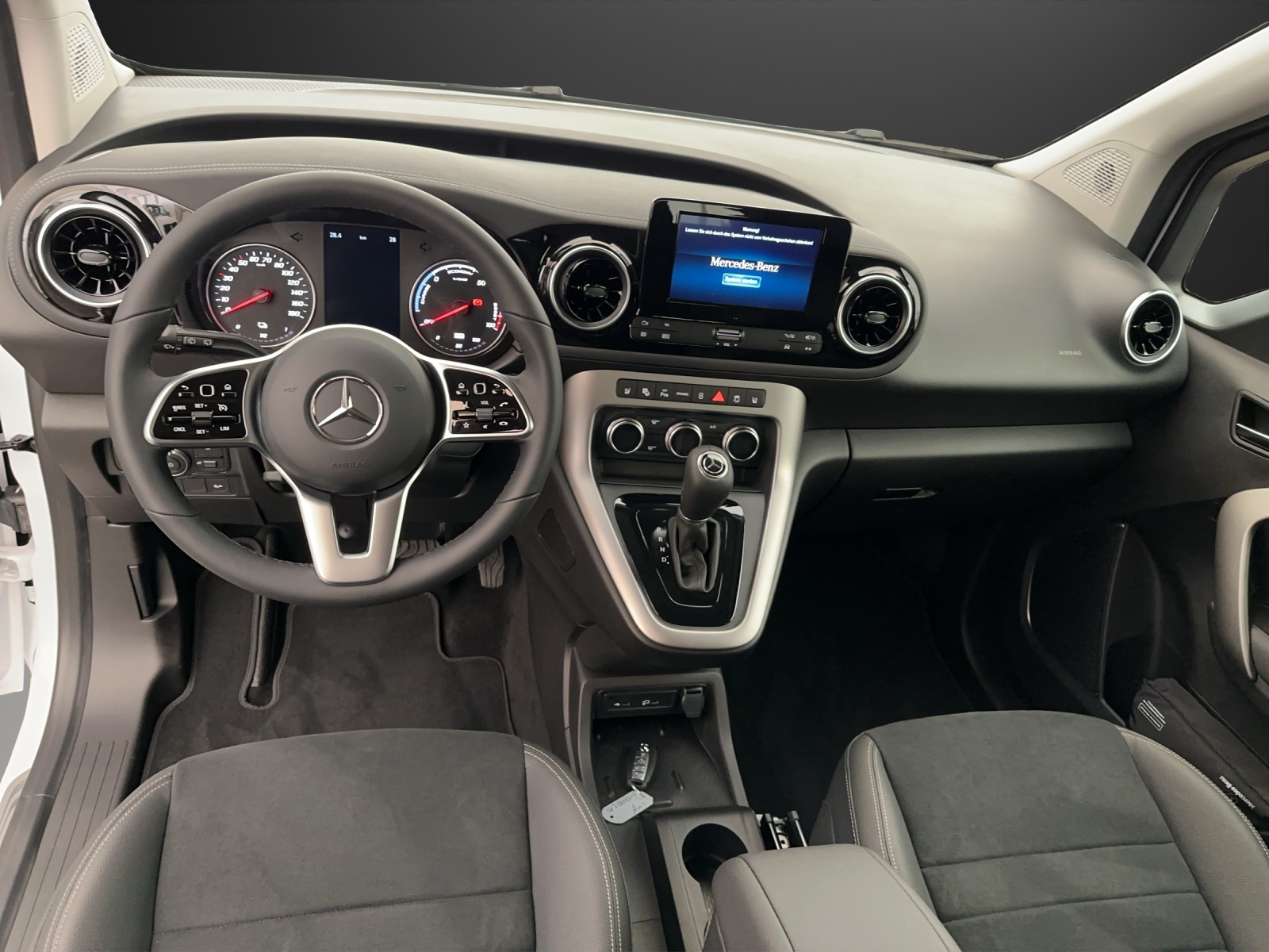MERCEDES-BENZ EQT Standard 2716mm S-image-7