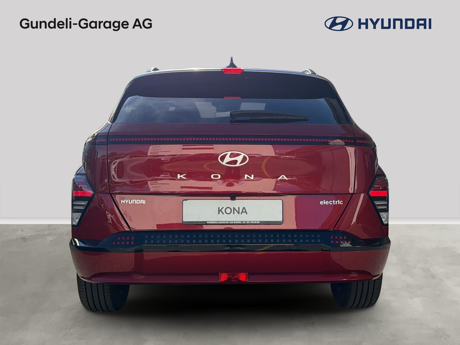 HYUNDAI Kona EV 65.4 kWh Amplia-image-5
