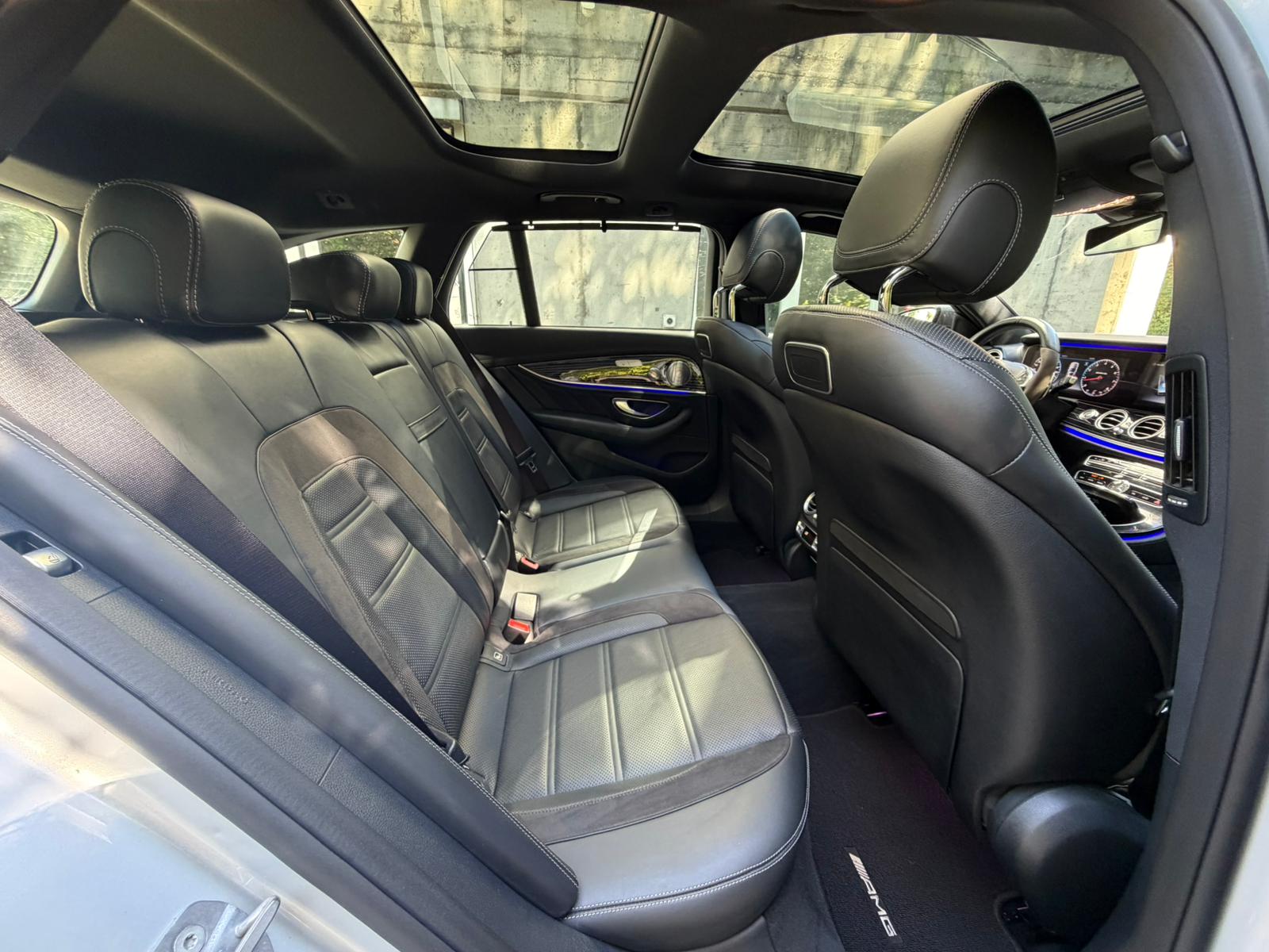 MERCEDES-BENZ E 43 AMG 4 Matic 9G-Tronic-image-18