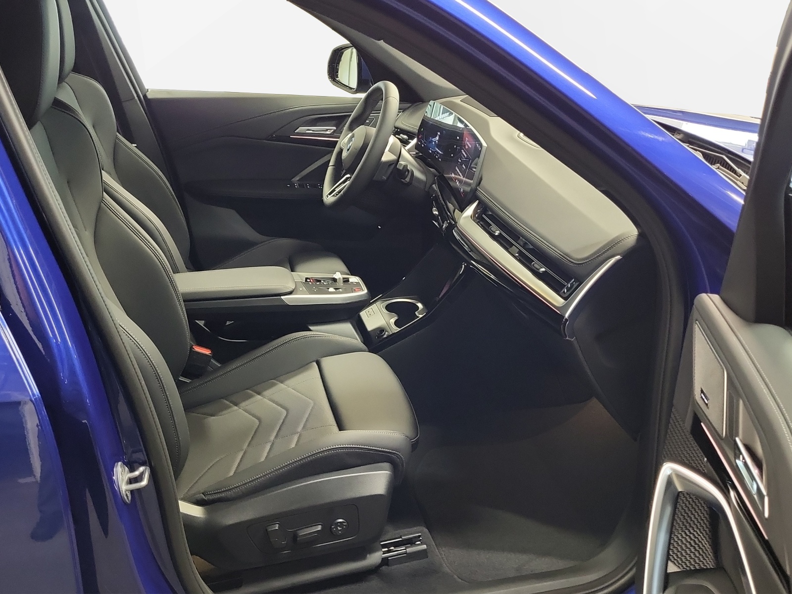 BMW iX1 xDrive 30 M Sport Pro-image-10