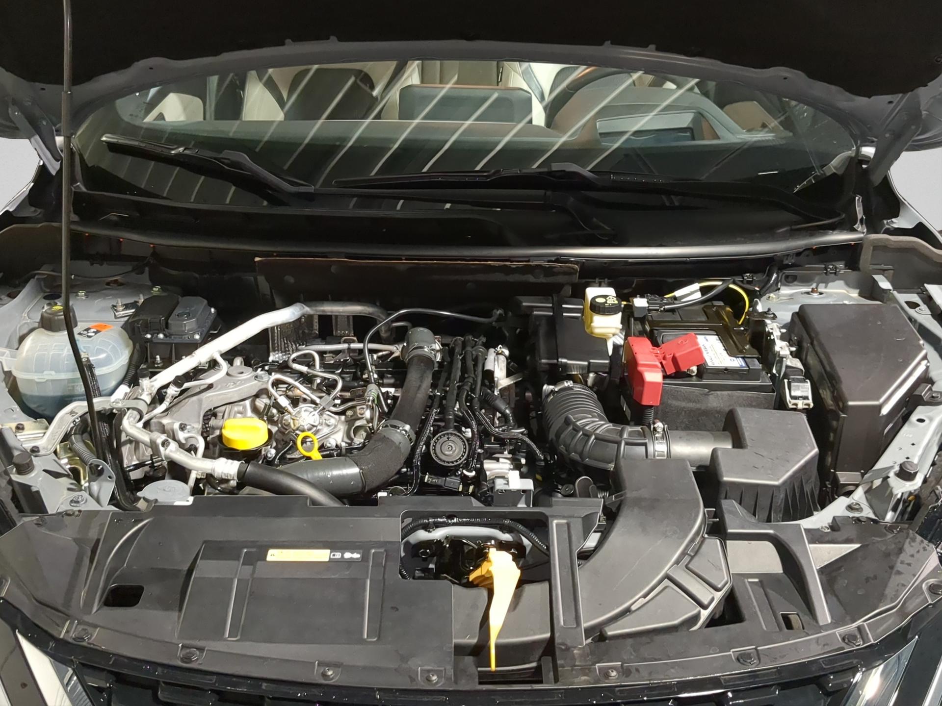 NISSAN Qashqai 1.3 DIG-T MHEV Tekna Xtronic 4x4-image-21