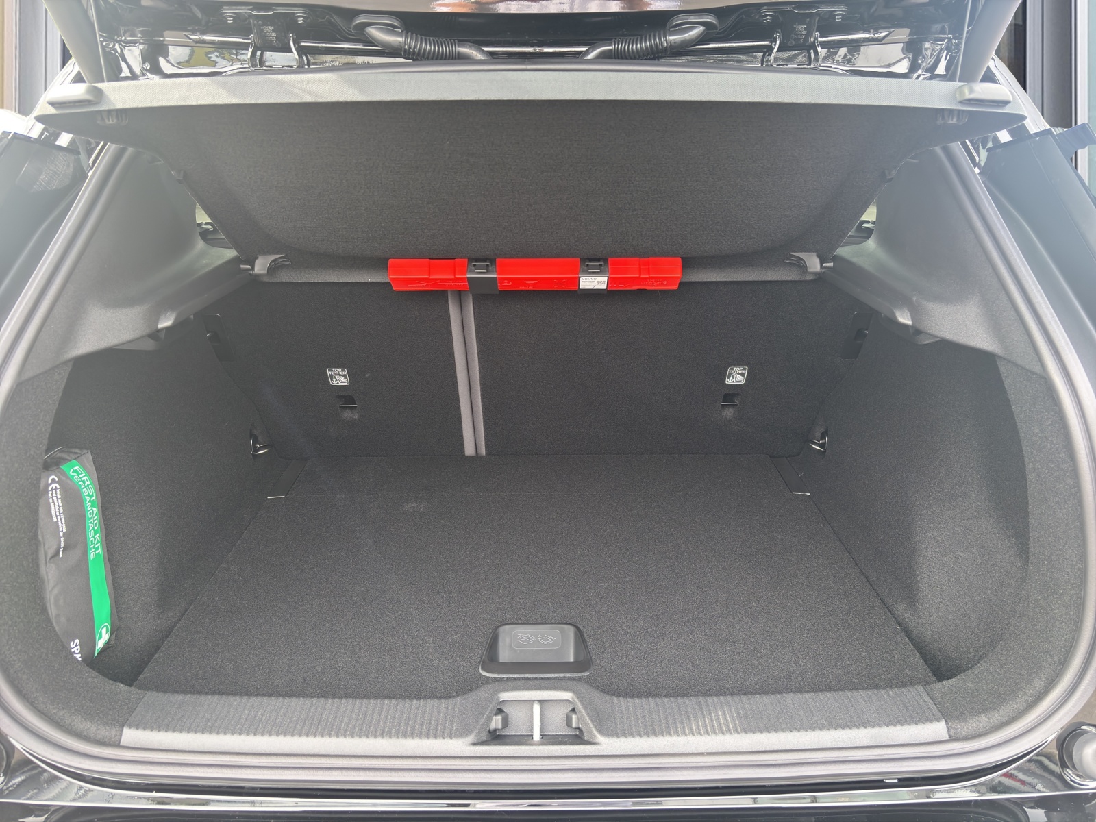 VOLVO EX30 CC E60 Twin Performance AWD-image-6
