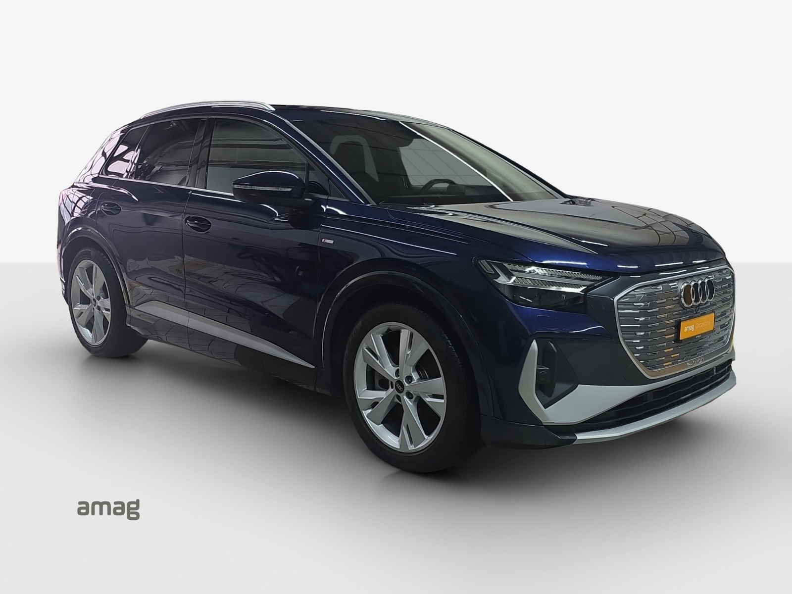 AUDI Q4 e-tron 50 quattro-image-5