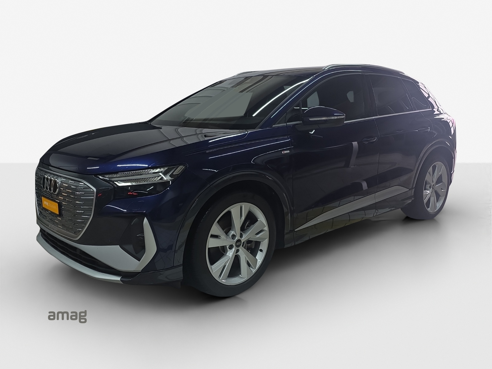 AUDI Q4 e-tron 50 quattro