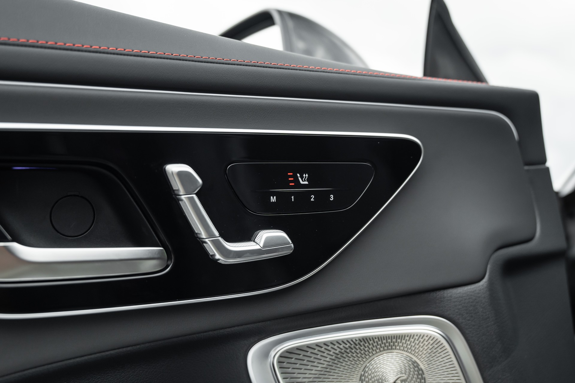 MERCEDES-BENZ CLE 53 Coupé AMG 4Matic+ 9G-Tronic-image-18