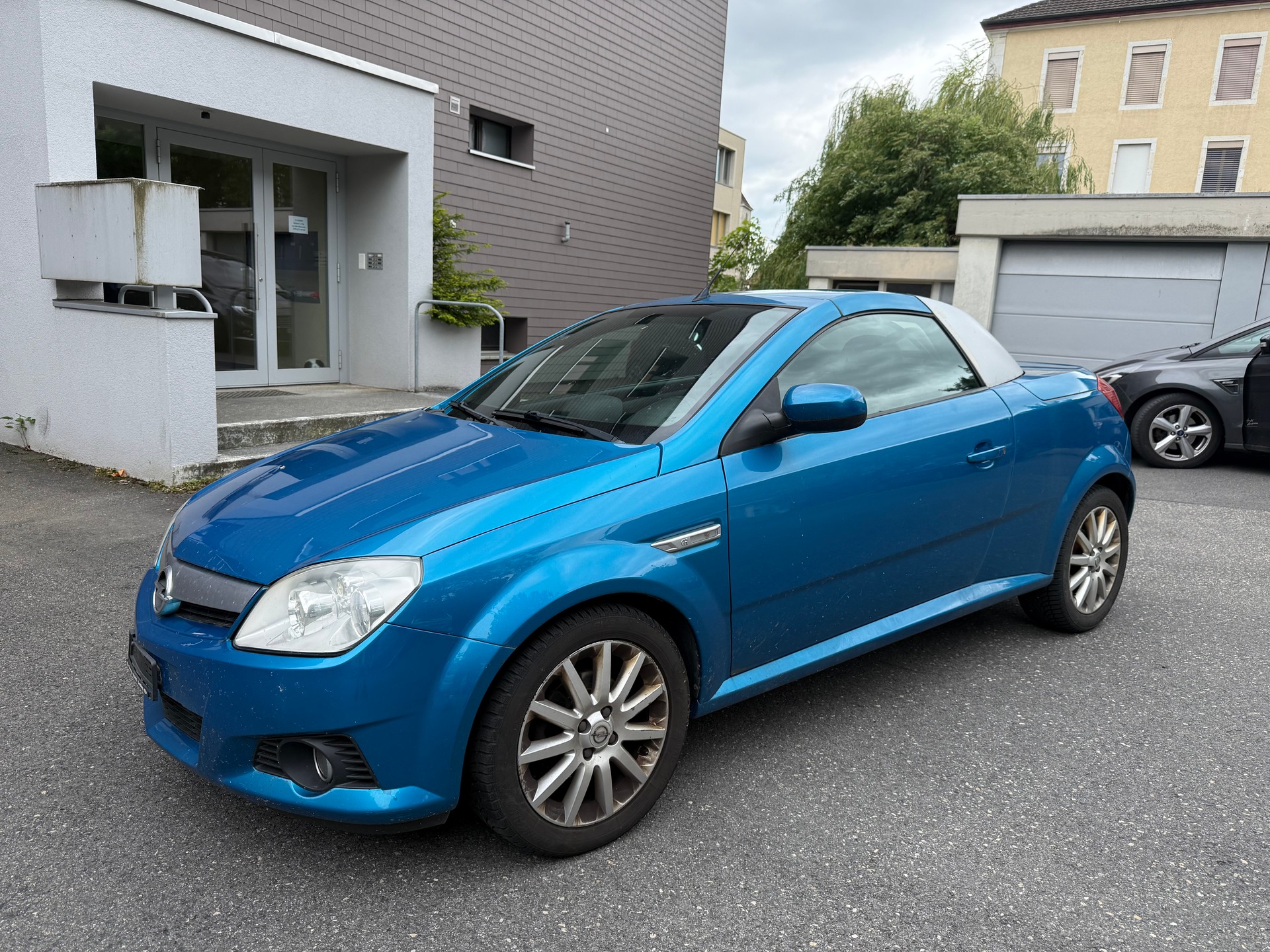 OPEL Tigra 1.8 Sport