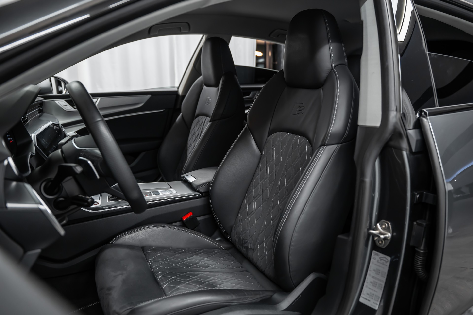 AUDI S7 Sportback TDI quattro S-tronic *Facelift*Daytona-Grau*Fahrassist*-image-11