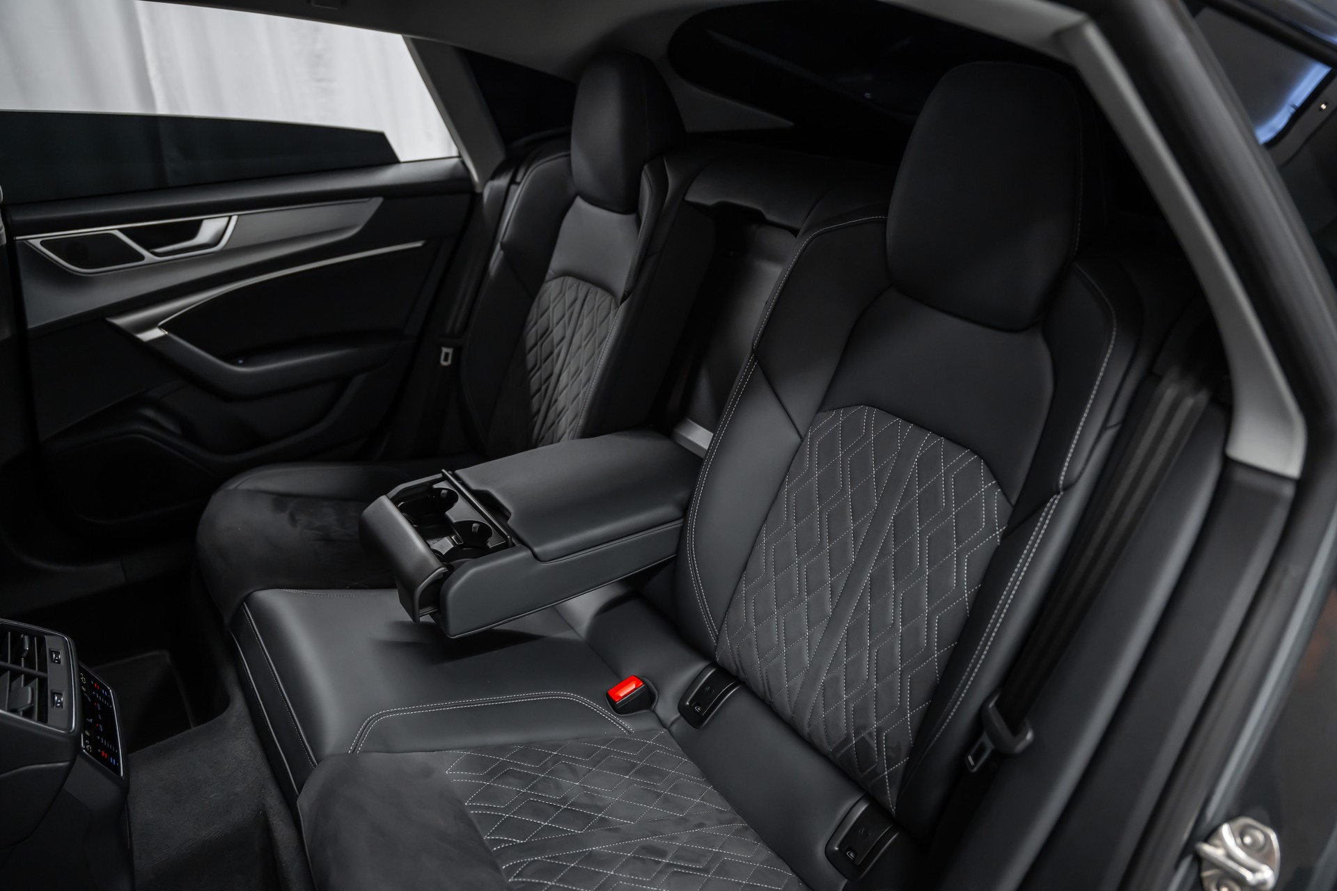 AUDI S7 Sportback TDI quattro S-tronic *Facelift*Daytona-Grau*Fahrassist*-image-15