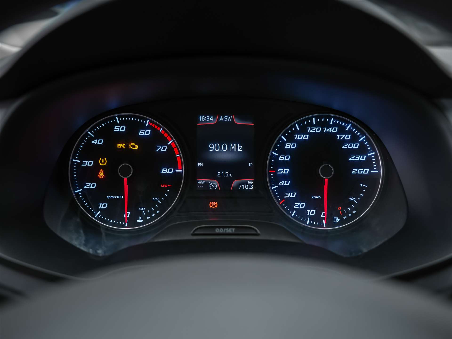SEAT Leon 1.8 TSI FR *Sitzheizung*Einparkhilfe*-image-29