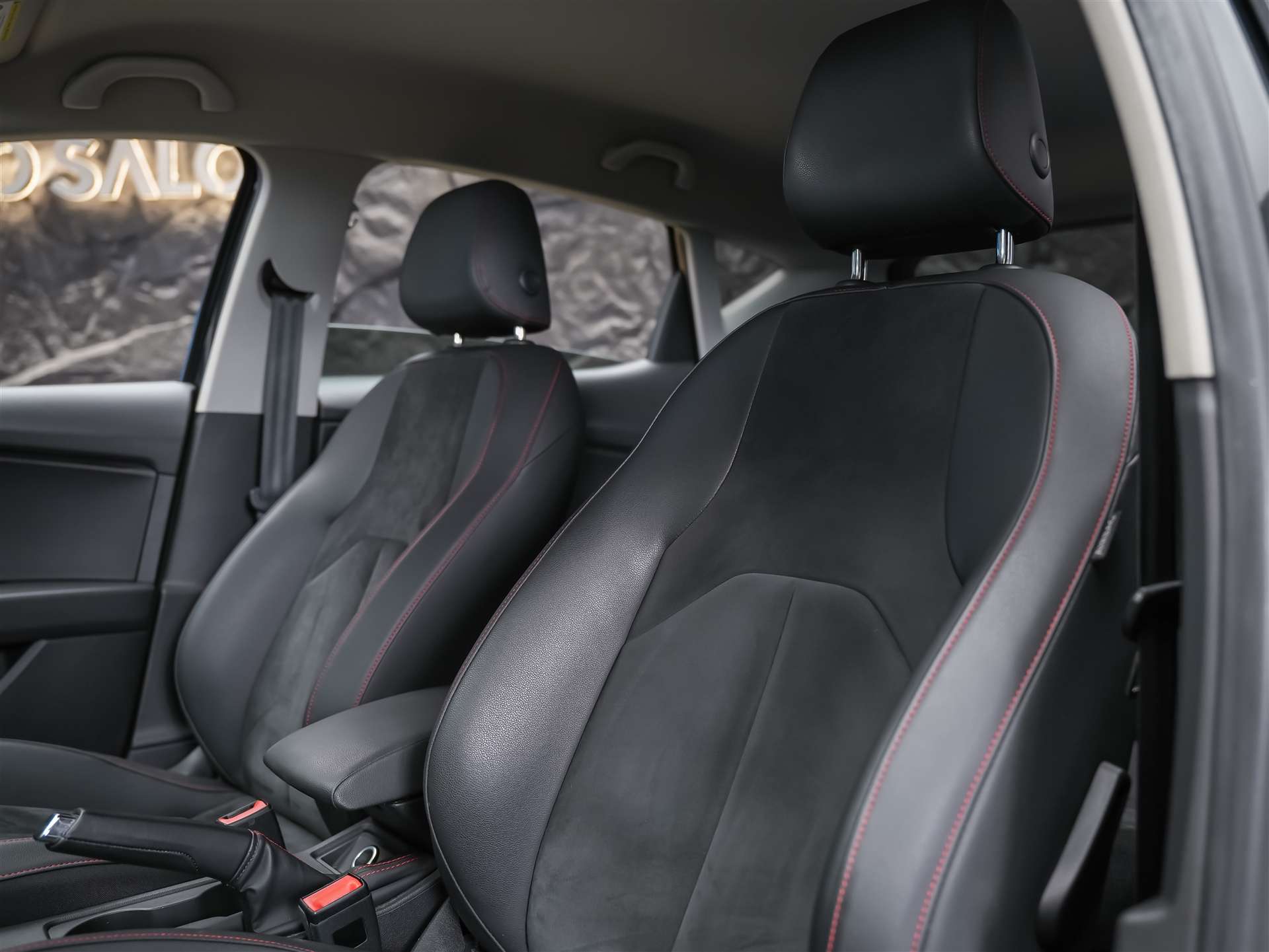 SEAT Leon 1.8 TSI FR *Sitzheizung*Einparkhilfe*-image-10