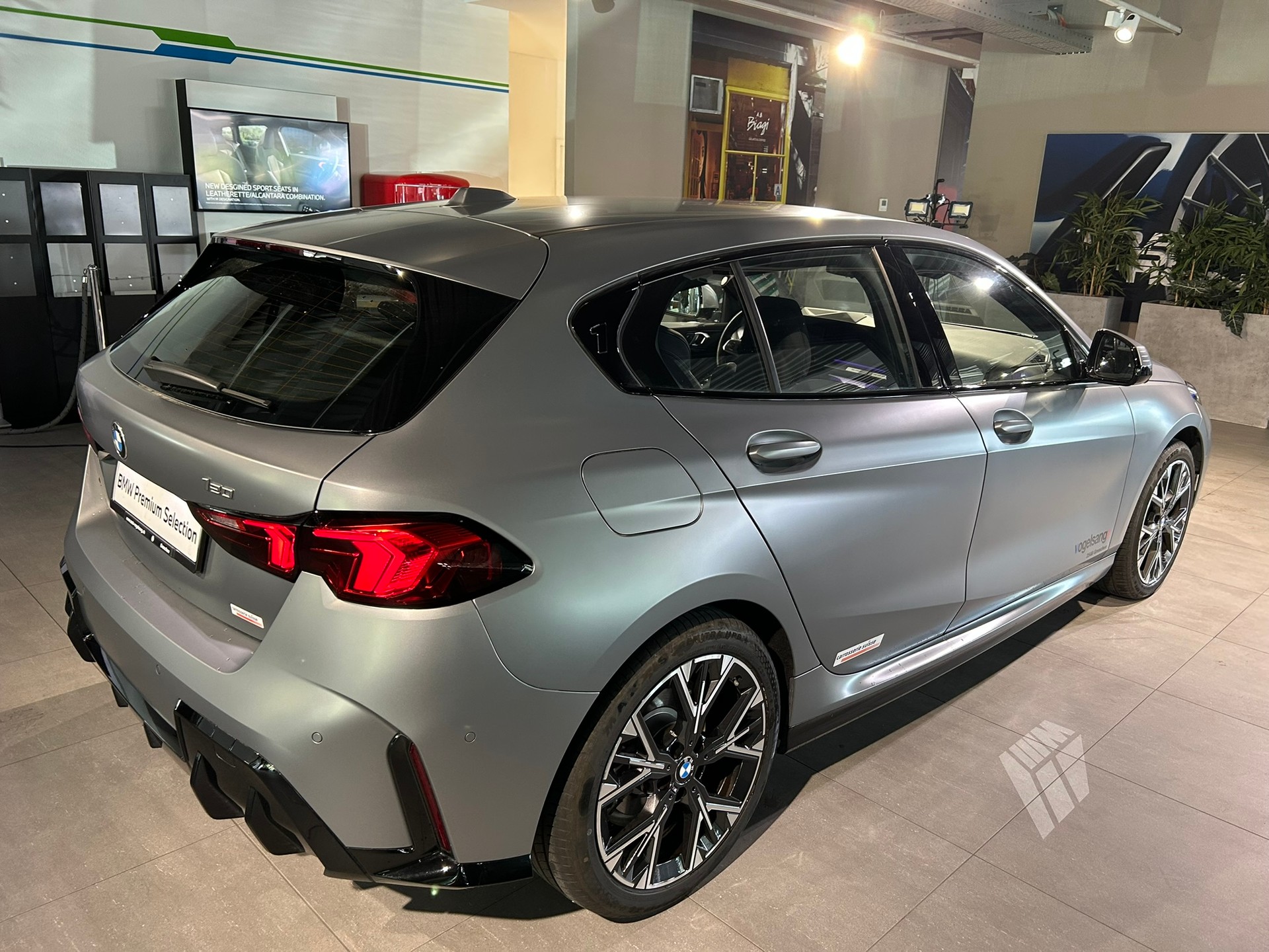 BMW 120 M Sport Steptronic-image-6