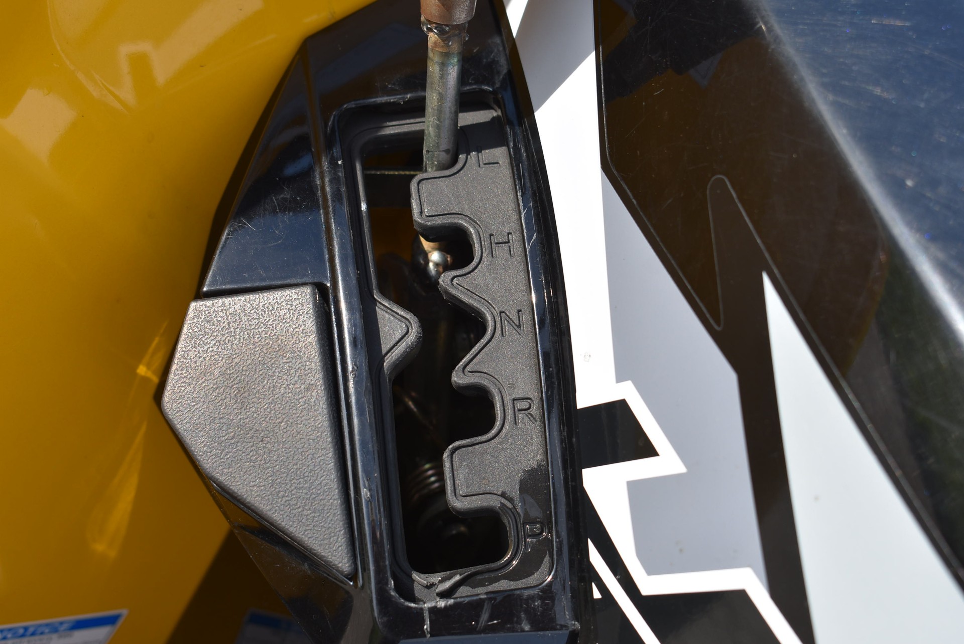 CF MOTO C Force 450 EFI DLX 4x4-image-9