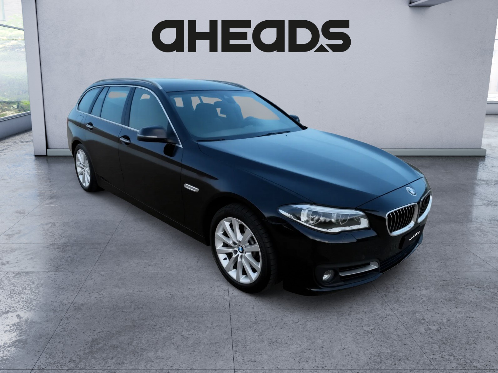 BMW 528i Touring xDrive Modern Line Steptronic-showroom-element-2