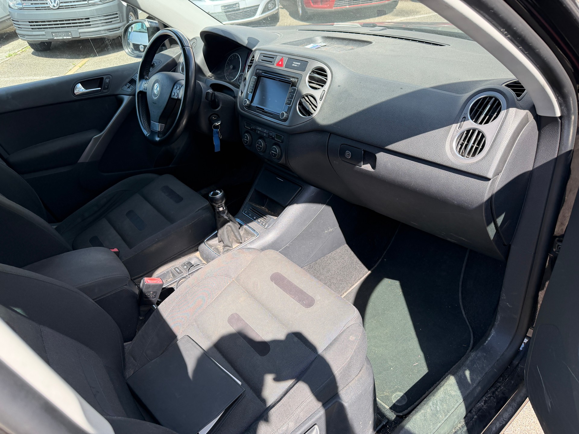 VW Tiguan 2.0 TSI Sport&Style-image-5