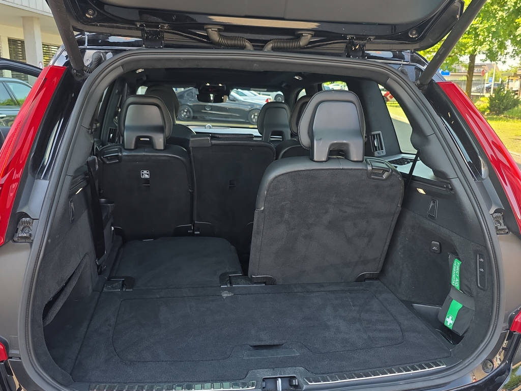 VOLVO XC90 2.0 T6 Inscription 7P. AWD-image-22