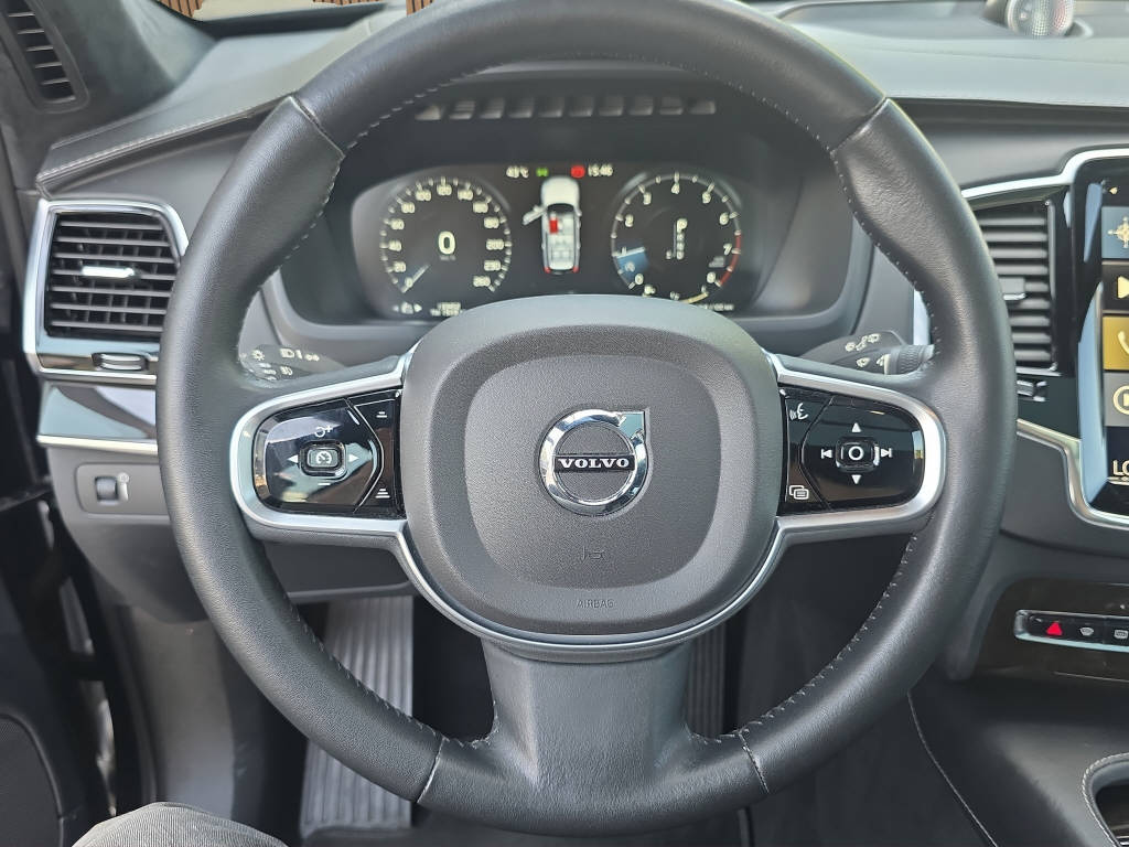 VOLVO XC90 2.0 T6 Inscription 7P. AWD-image-14