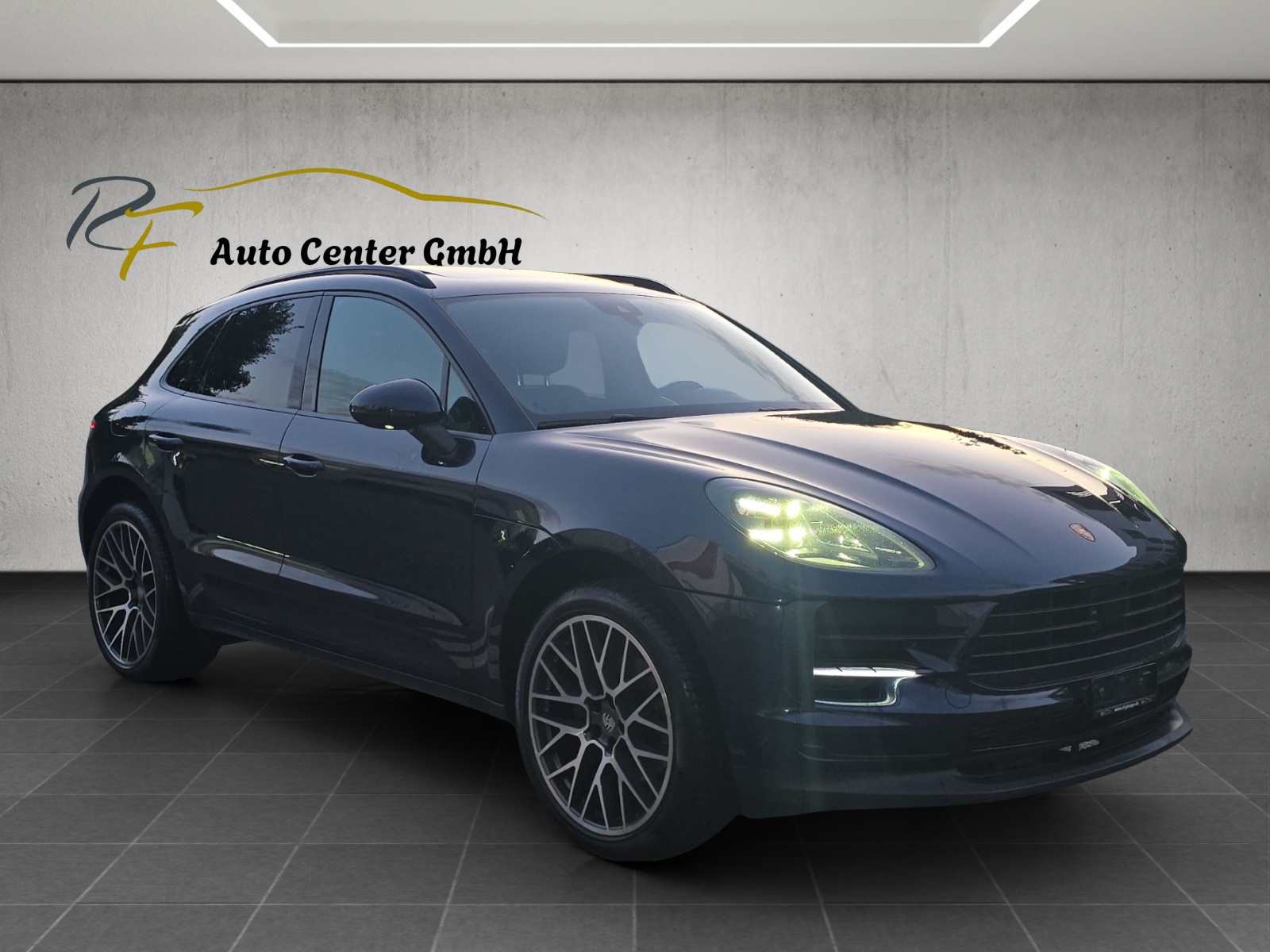 PORSCHE Macan PDK-image-2