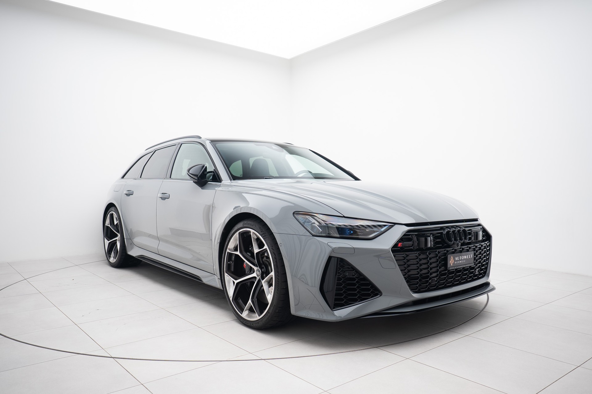 AUDI RS6 Avant 4.0 TFSI V8 Performance quattro