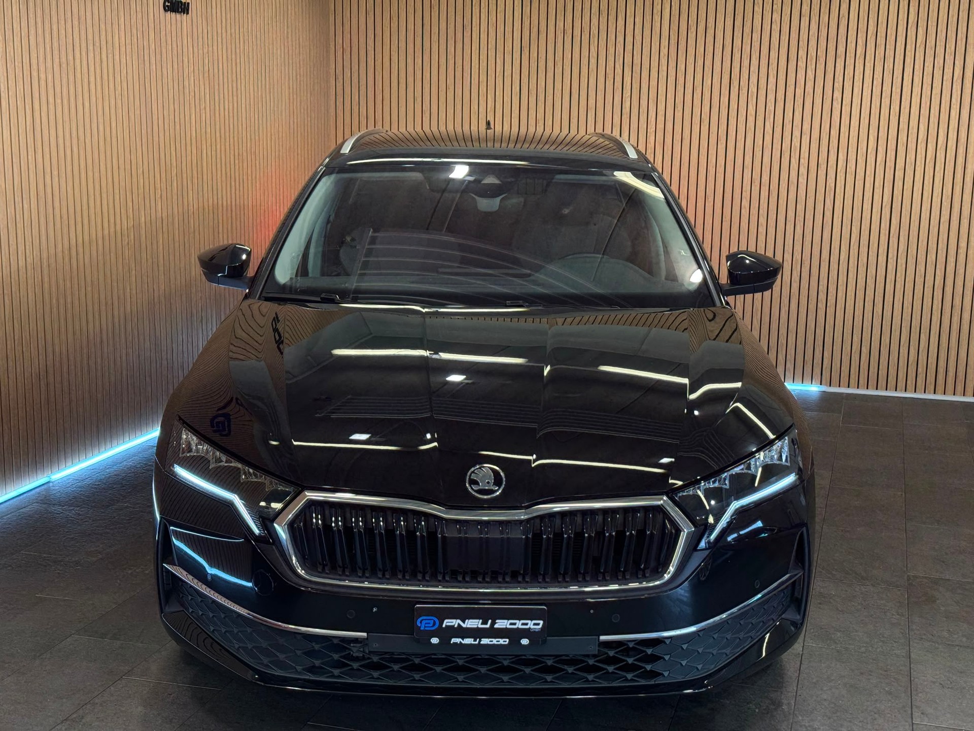 SKODA Octavia Combi 1.5 TSI mHEV DSG Selection-showroom-element-1