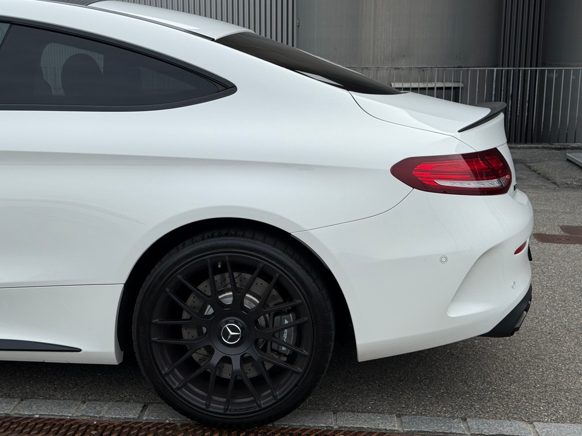 MERCEDES-BENZ C 63 AMG Speedshift ohne OPF mit Garantie-image-13